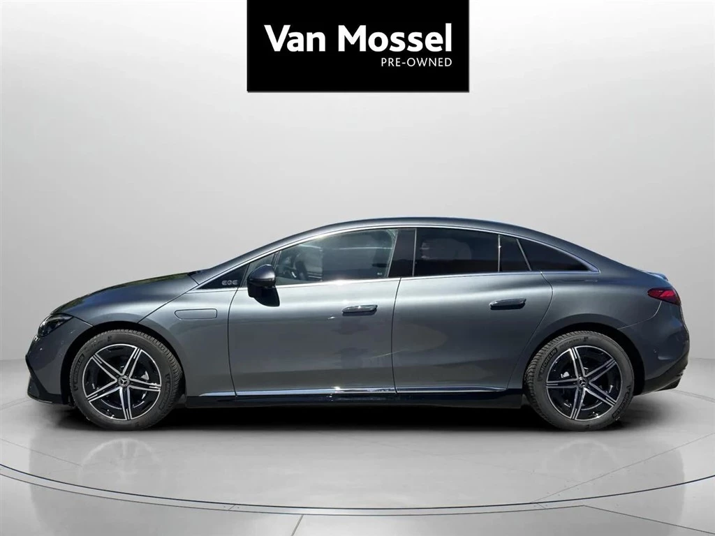 Mercedes-Benz-EQE-image-7