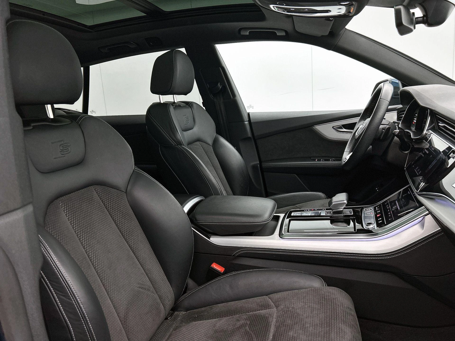 Audi-Q8-image-37