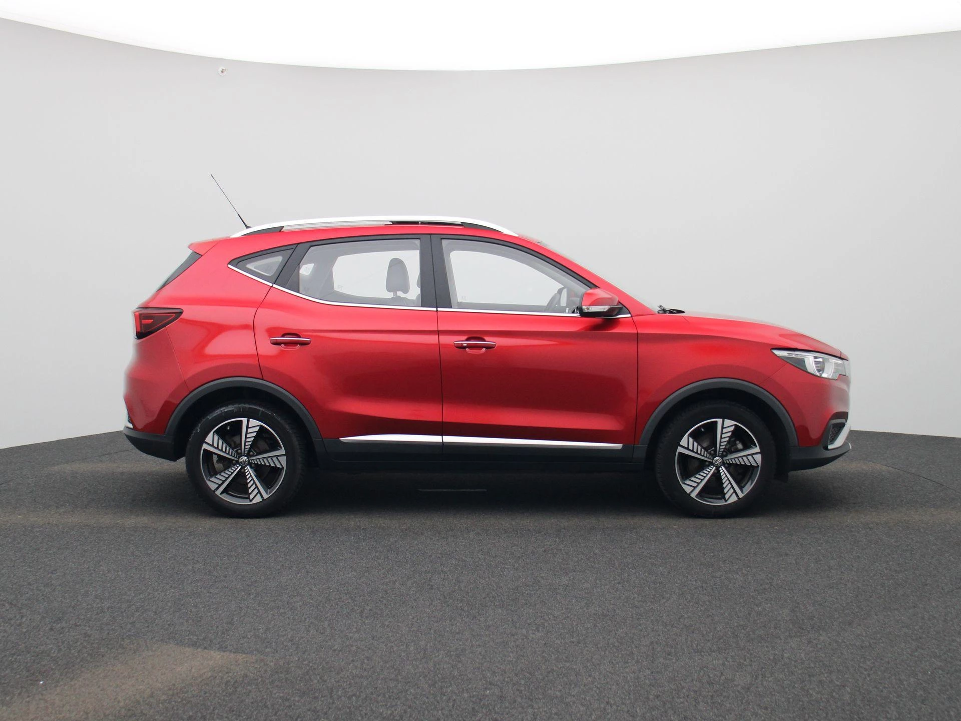 MG-ZS EV-image-6