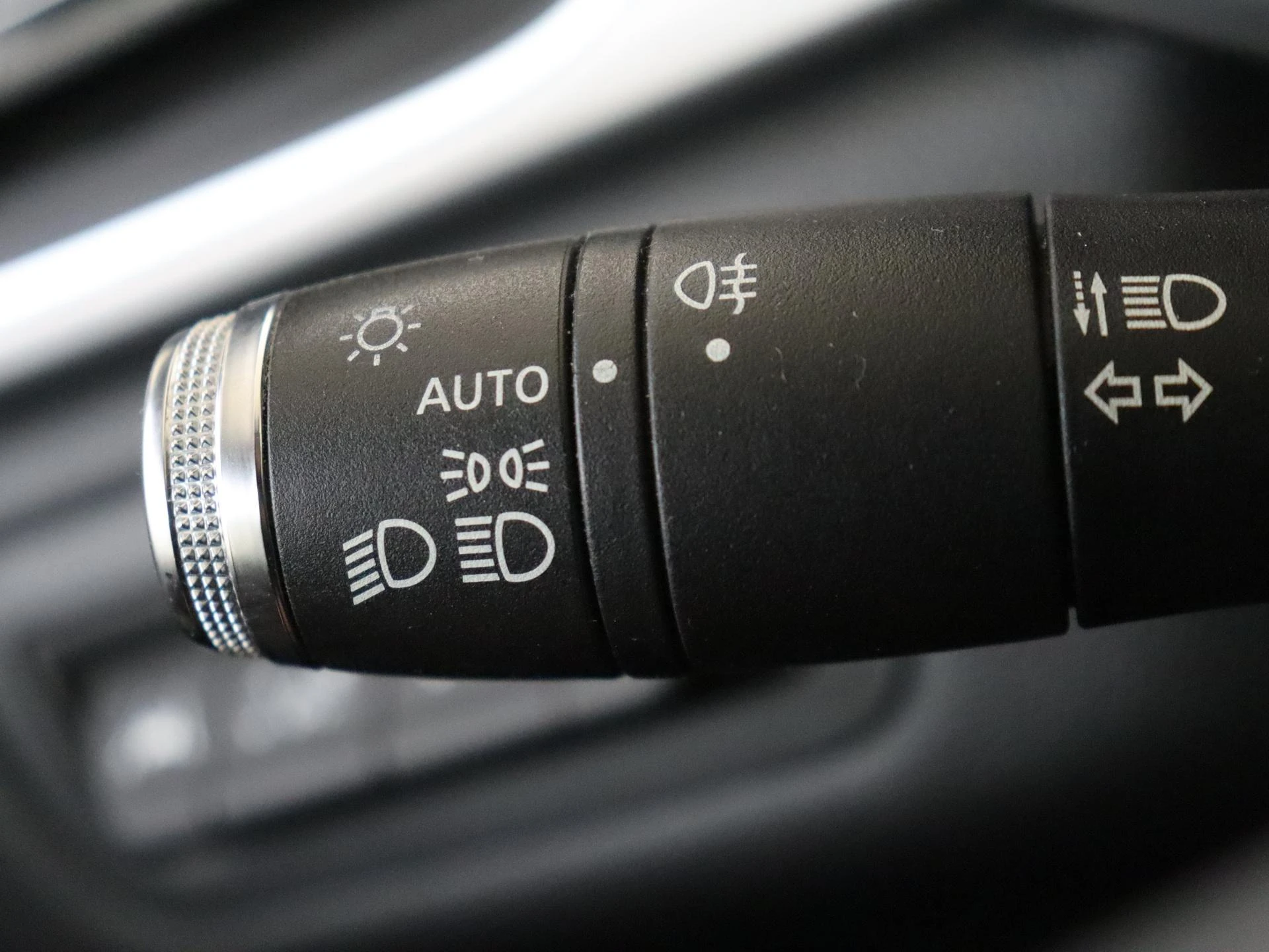 Renault-Captur-image-23