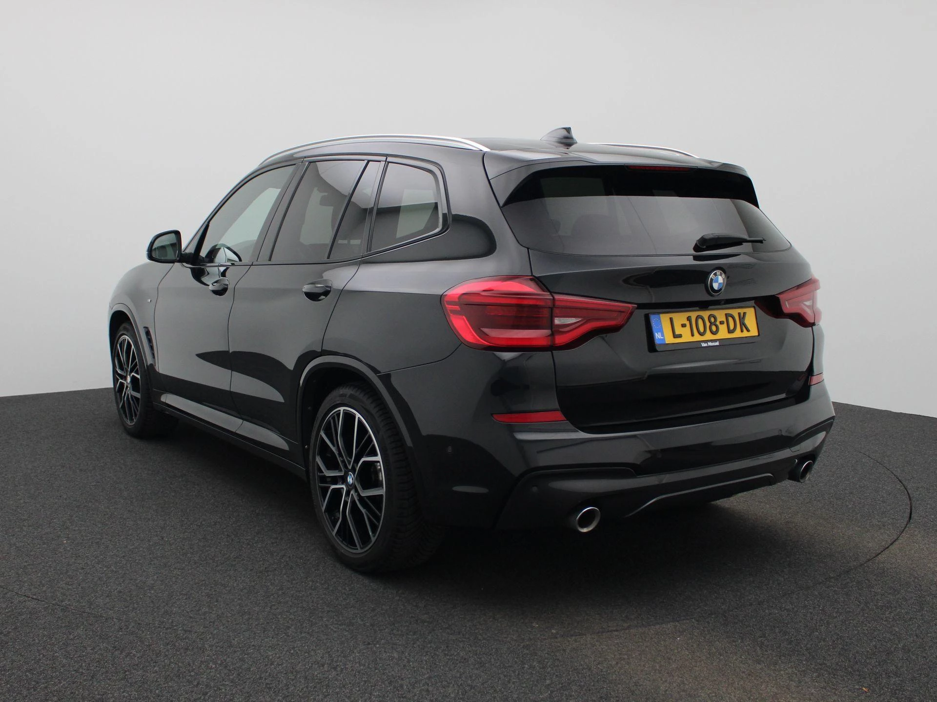BMW X3 xDrive30i High Executive