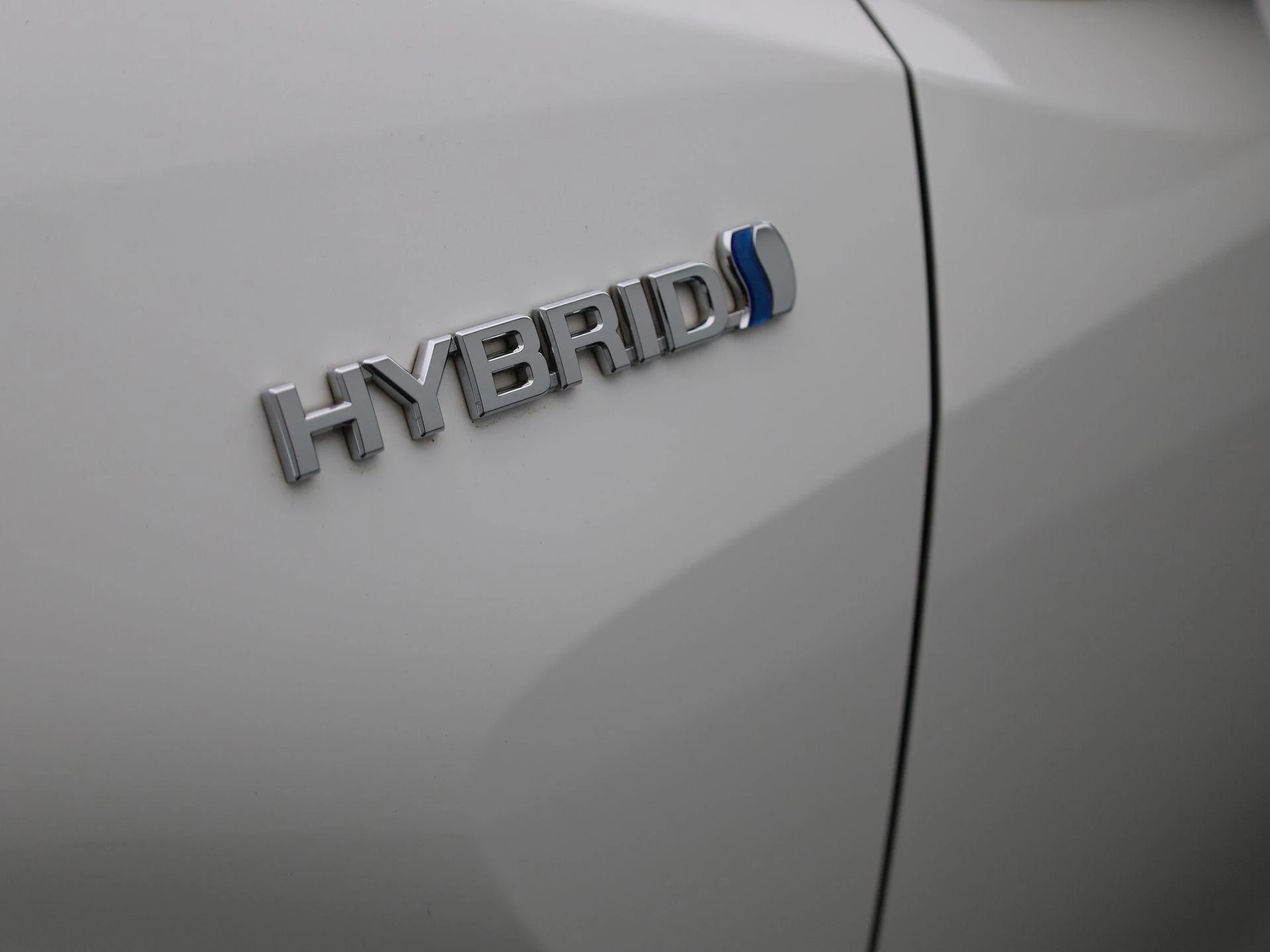 Toyota-C-HR-image-13