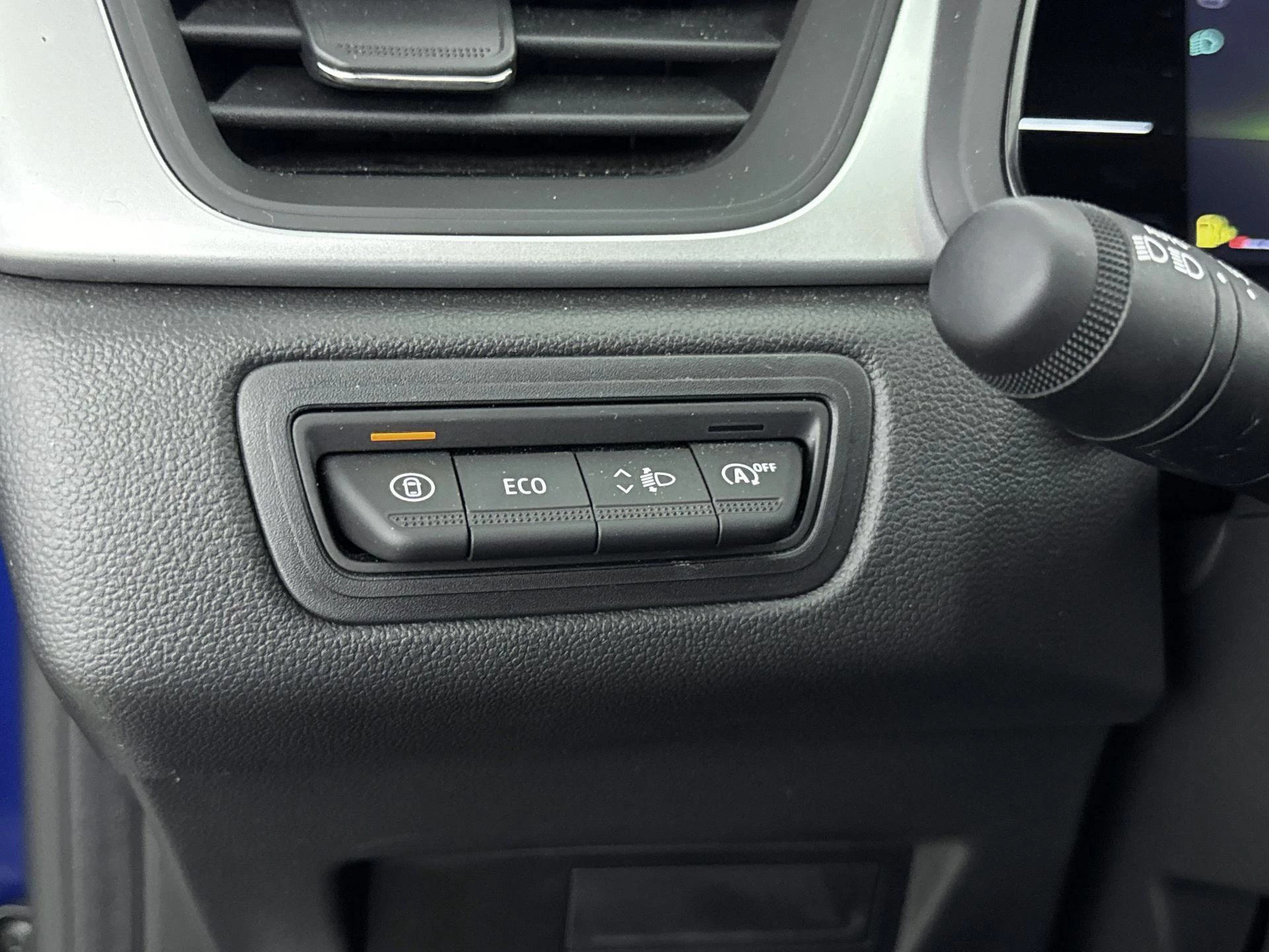 Renault-Captur-image-13