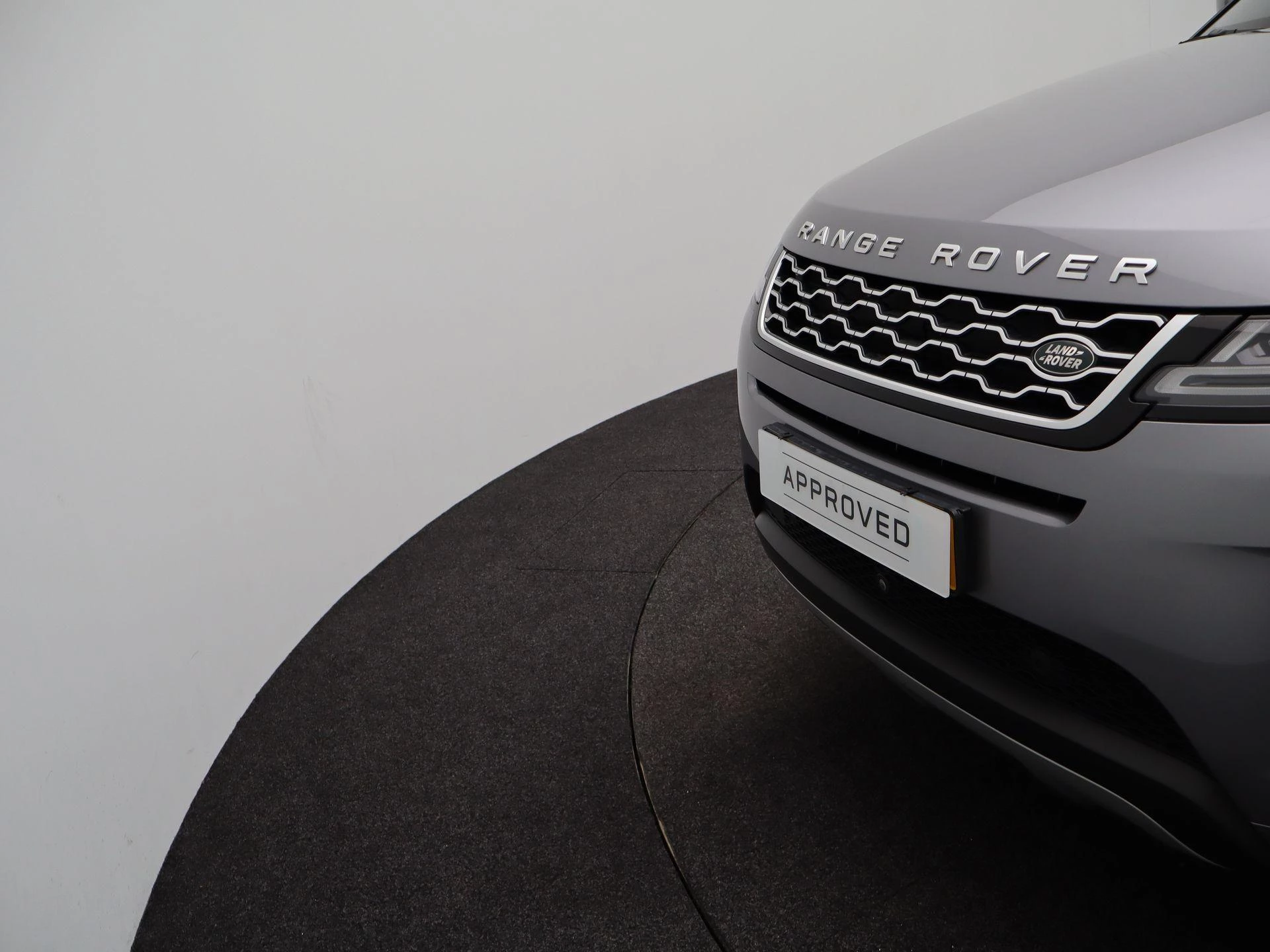 Land Rover-Range Rover Evoque-image-38