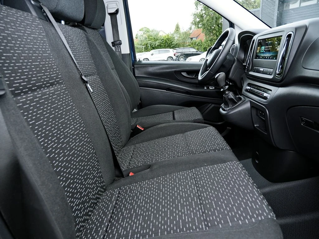 Mercedes-Benz-Vito 116-image-11
