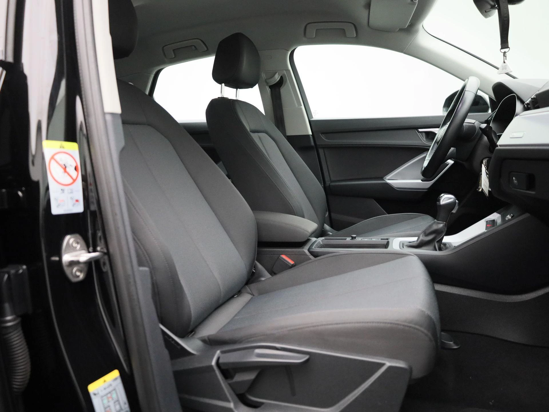 Audi-Q3-image-30