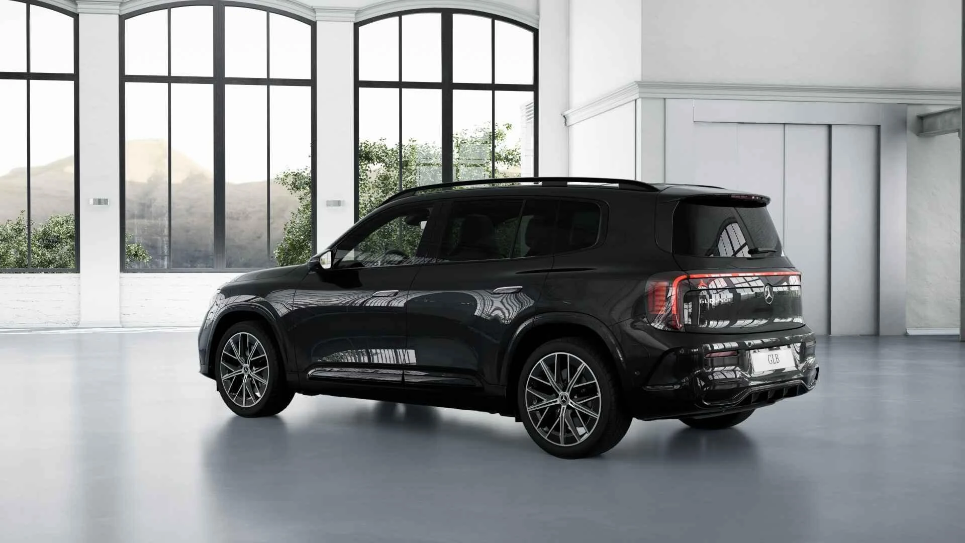 Mercedes-Benz-GLB-image-2