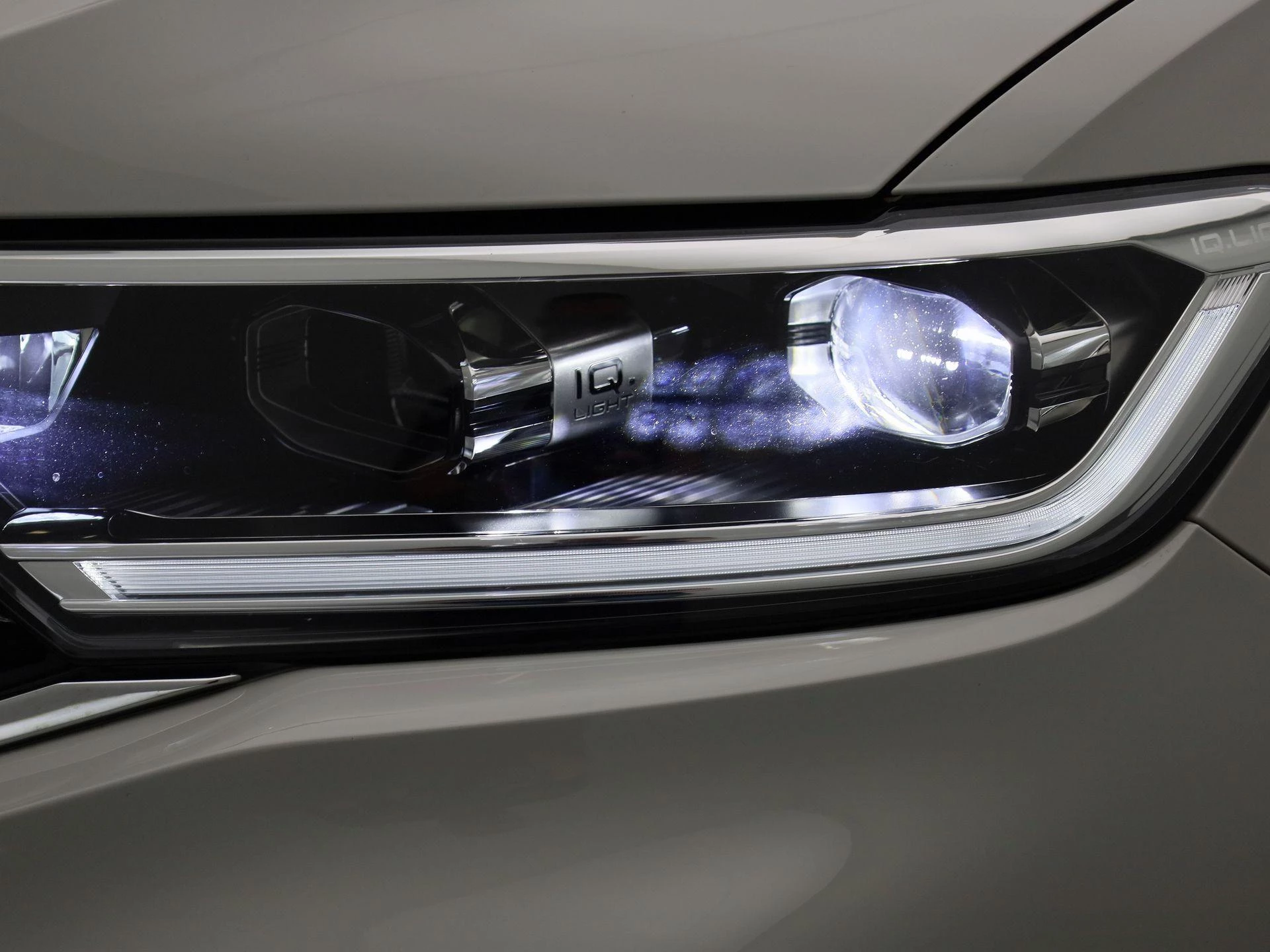 Volkswagen T-Roc 1.5 TSI R-Line 150 PK|