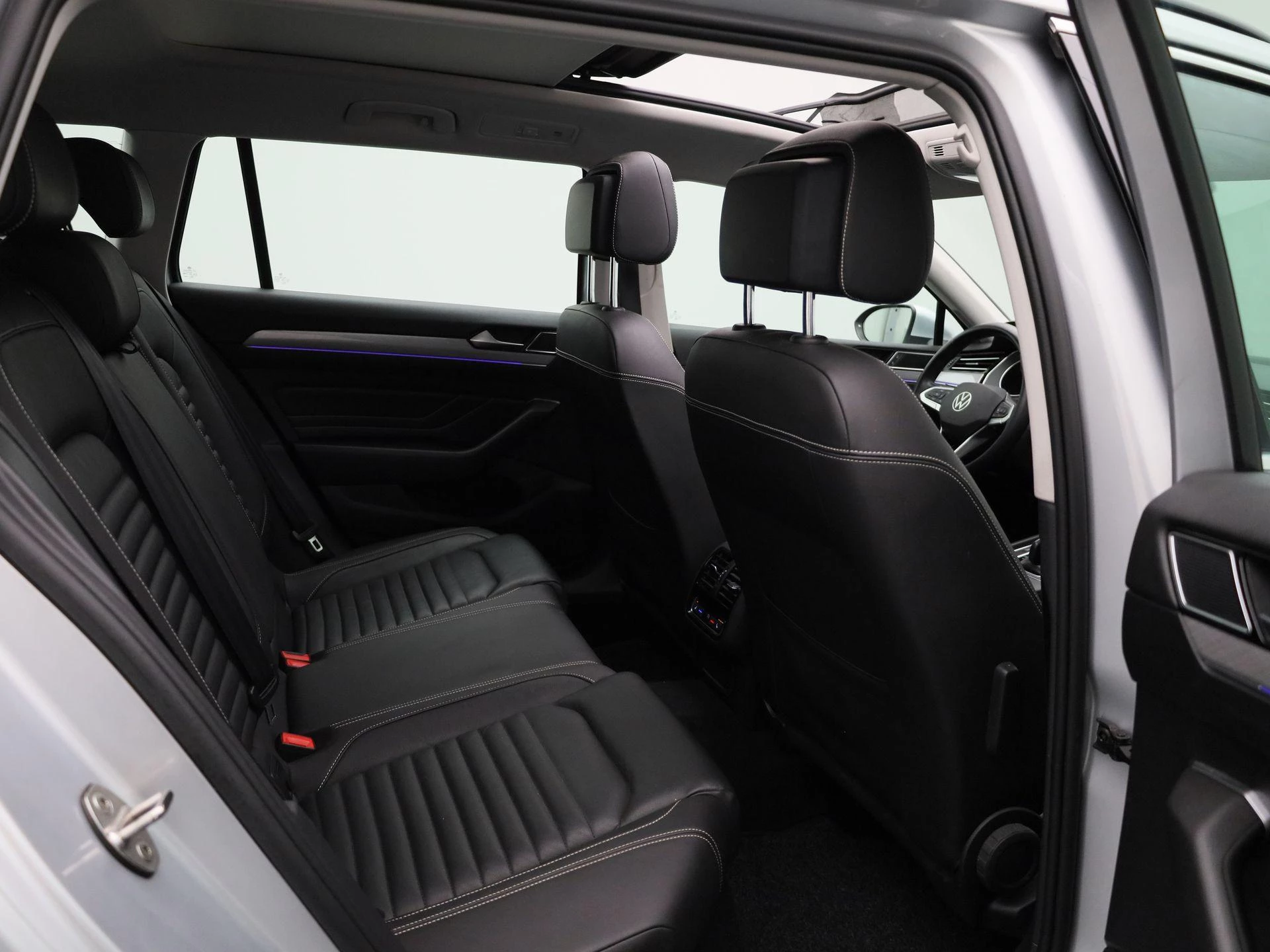 Volkswagen Passat Variant 2.0 TDI 90kW DSG Style Adapt. Cruise | Schuif-dak