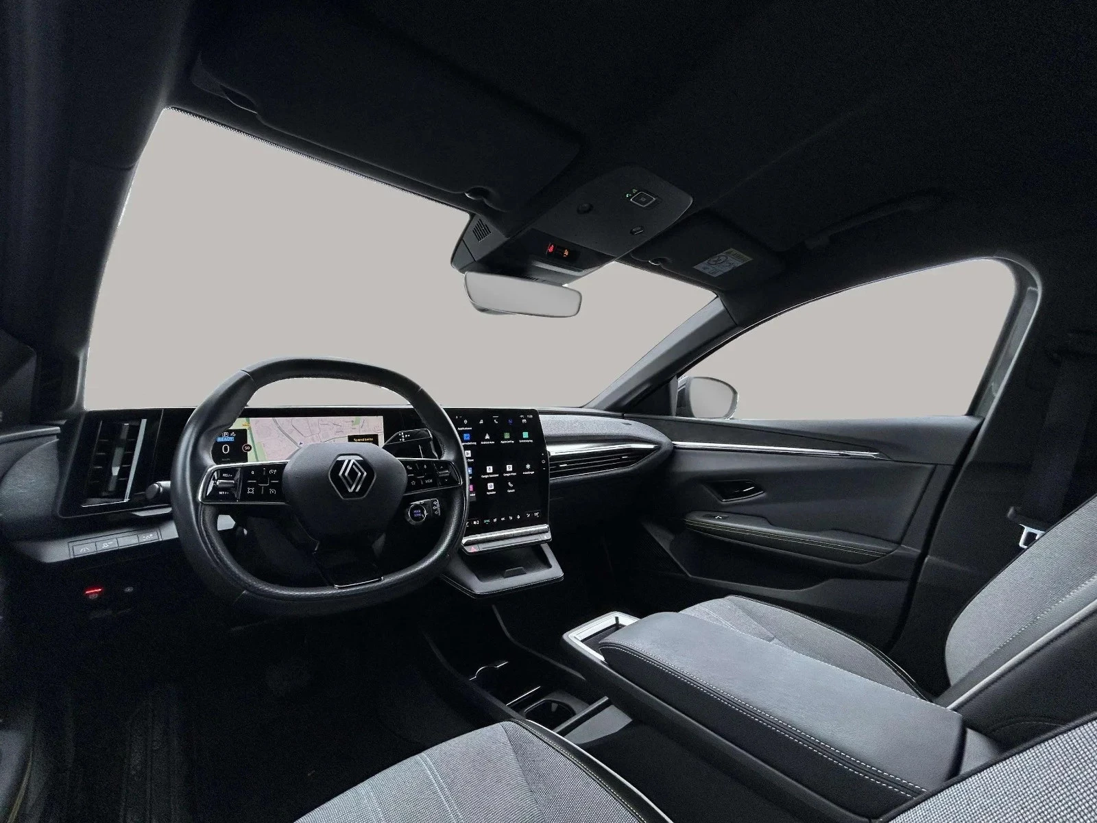 Renault-Megane E-Tech-image-10