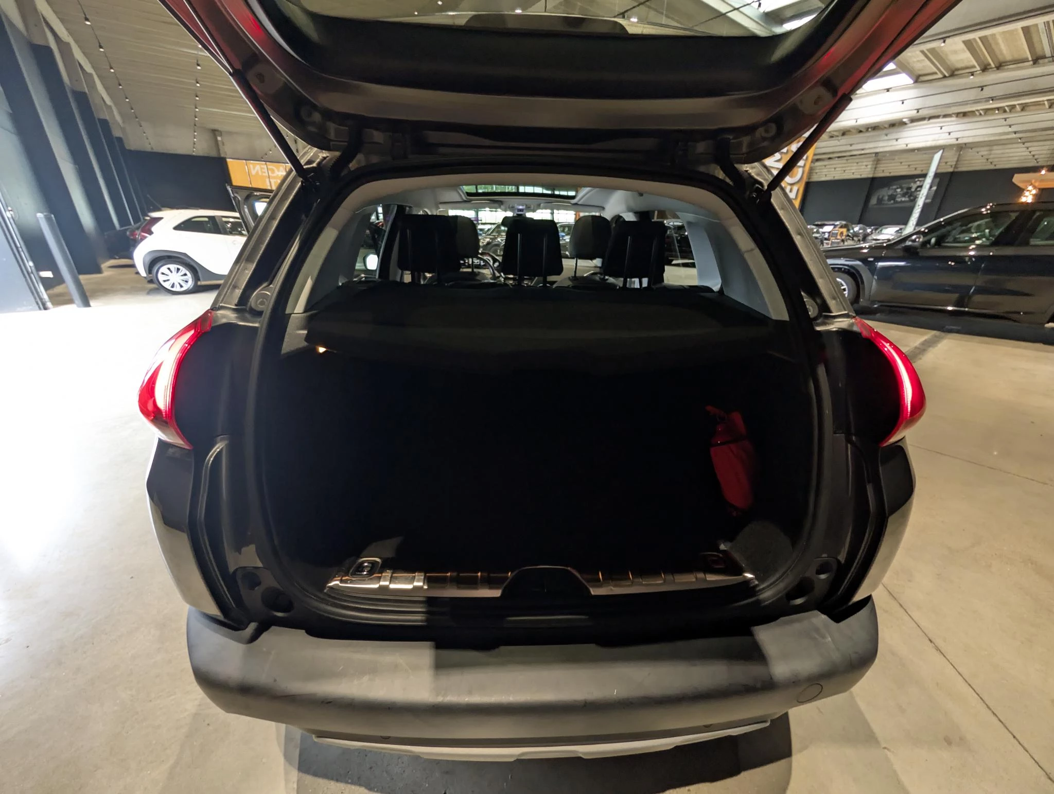 Peugeot 2008 1.2 Puretech 81kW s/s Crossway