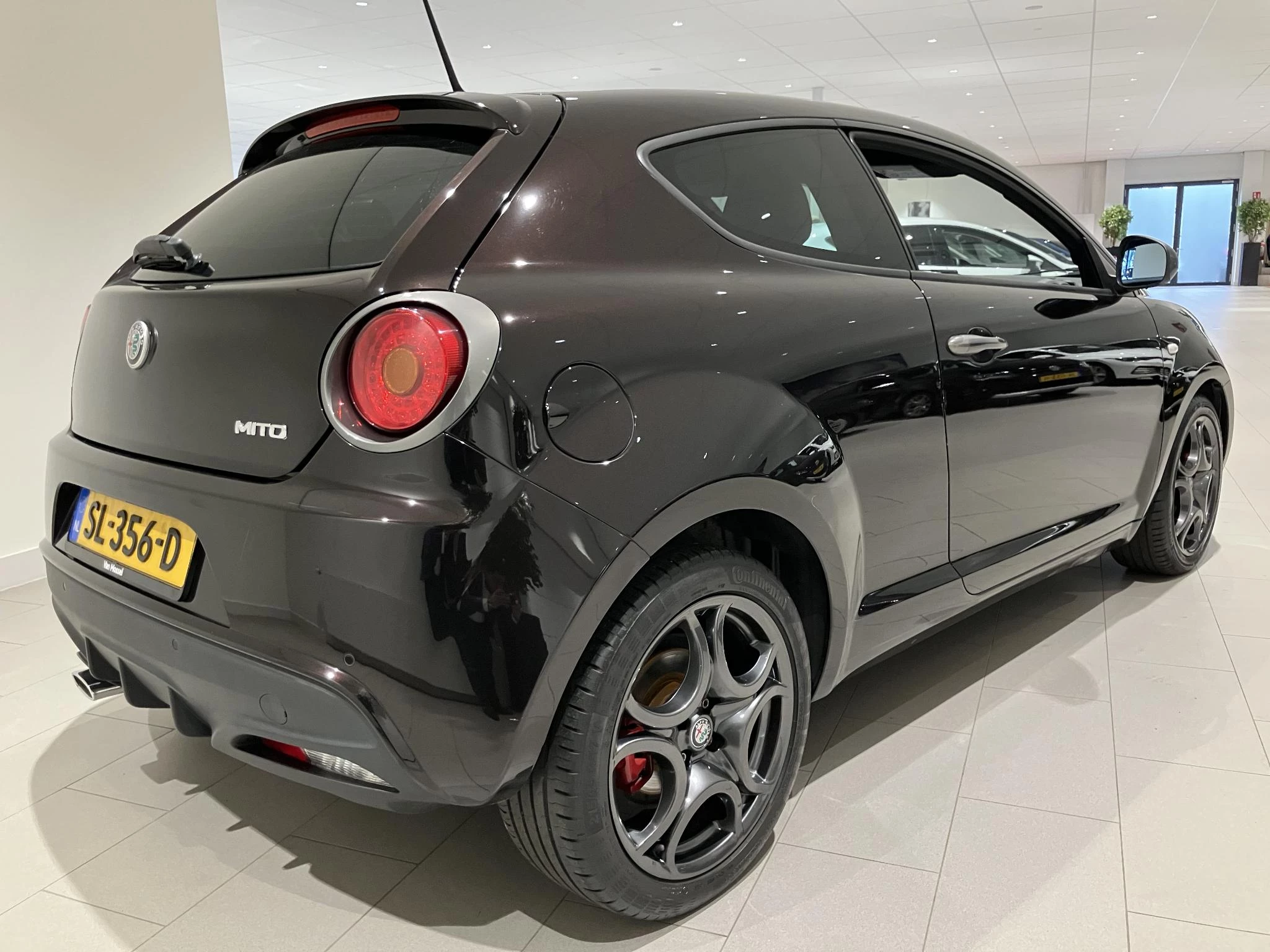 Alfa Romeo-MiTo-image-5