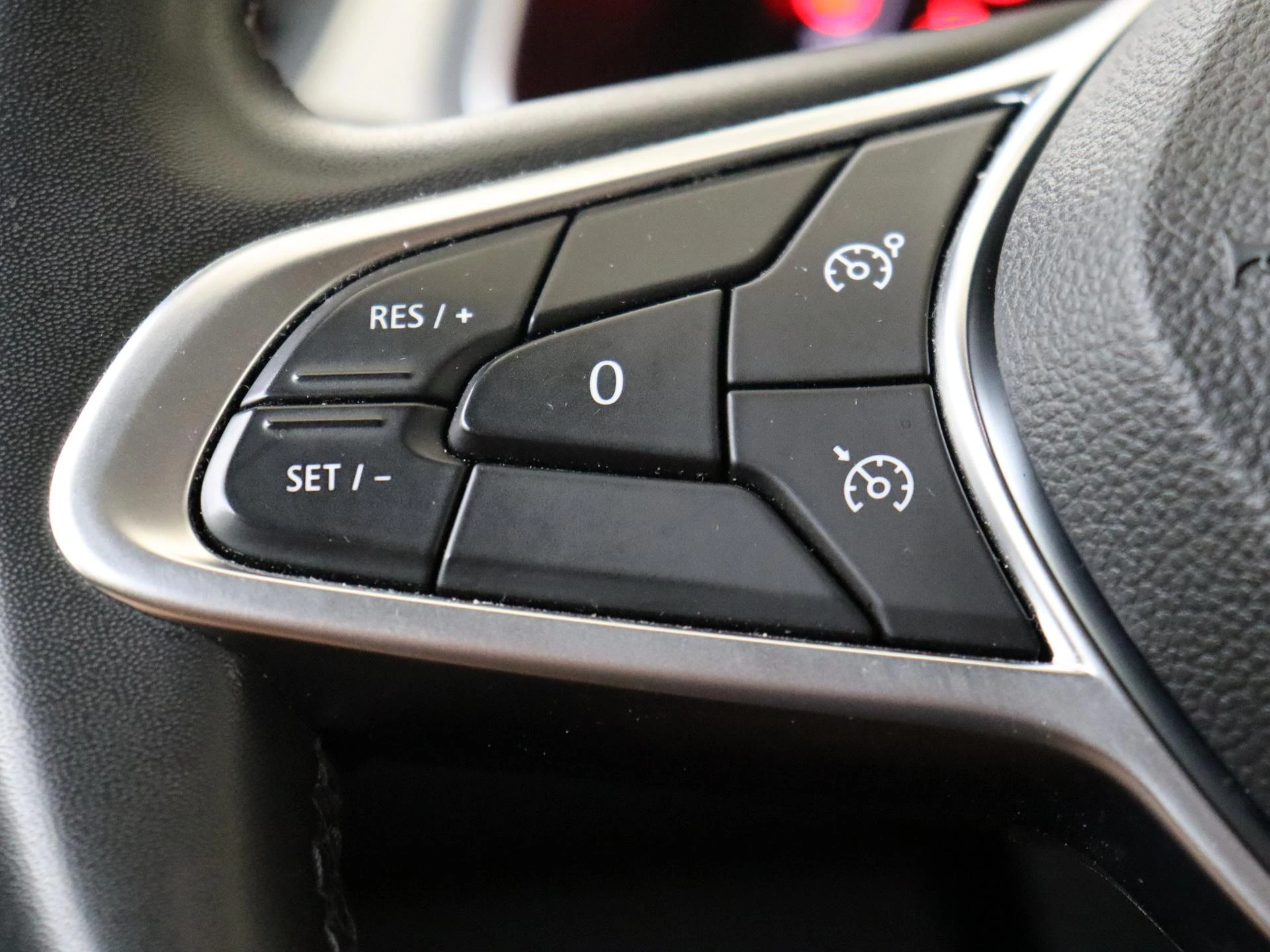 Renault-Captur-image-11