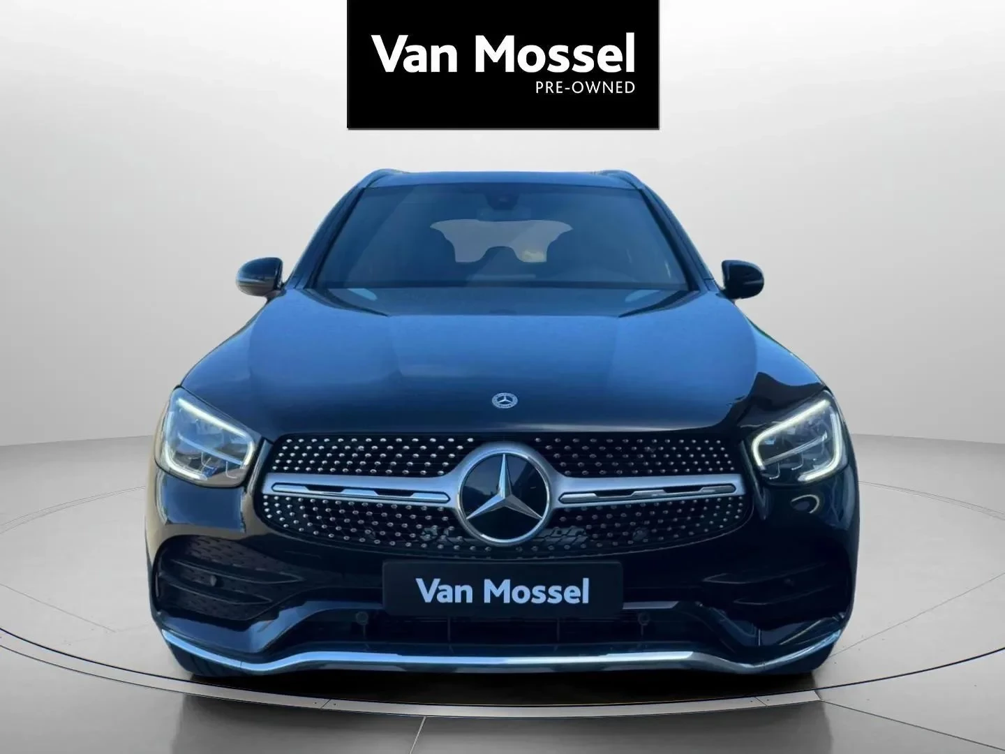 Mercedes-Benz-GLC-image-1