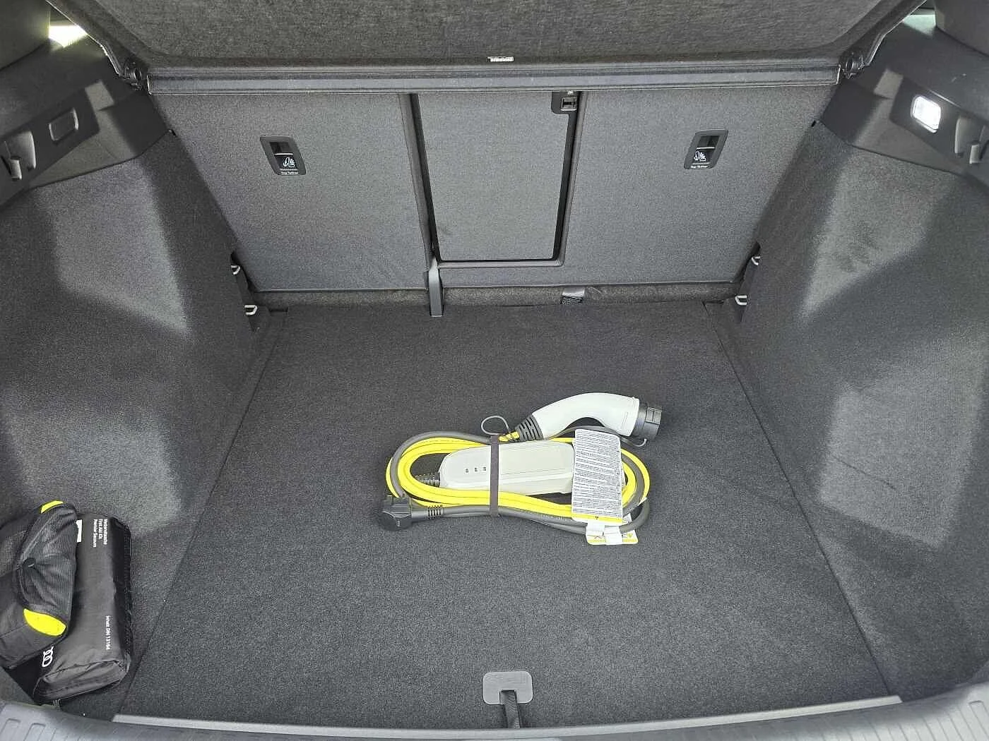 Audi-Q4 e-tron-image-19