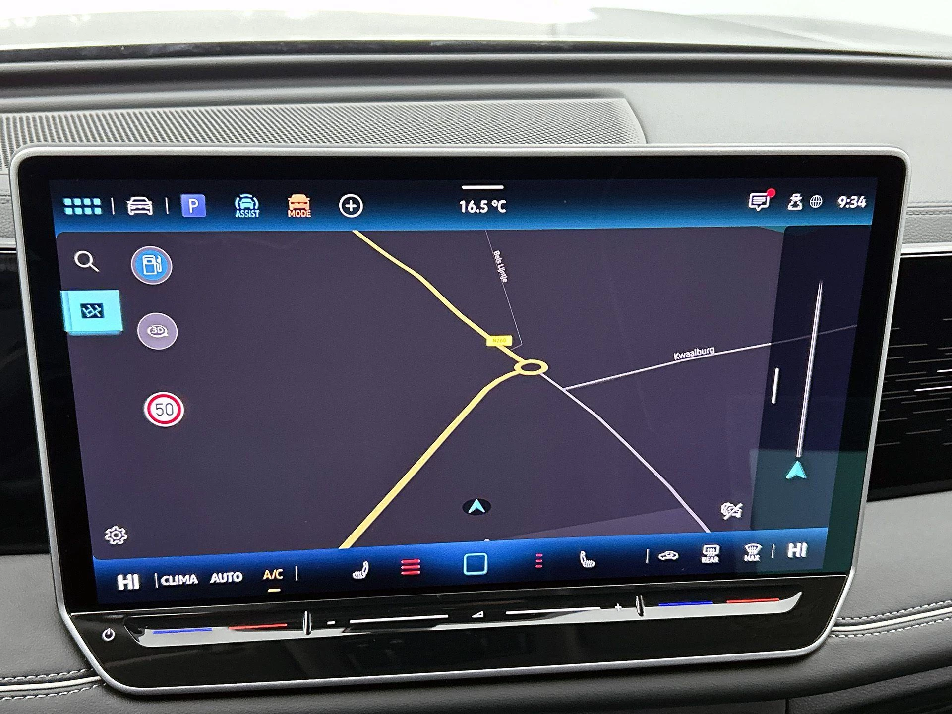Volkswagen-Tiguan-image-28