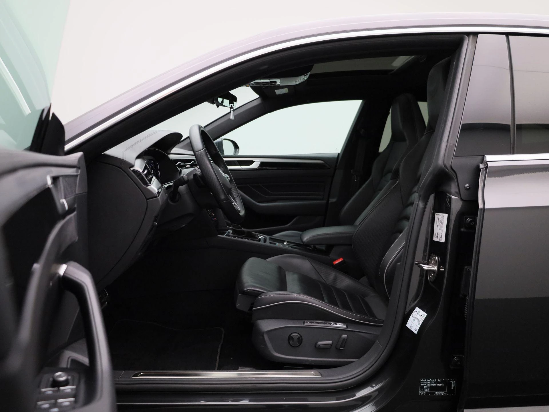 Volkswagen Arteon 1.4 eHybrid DSG R-Line