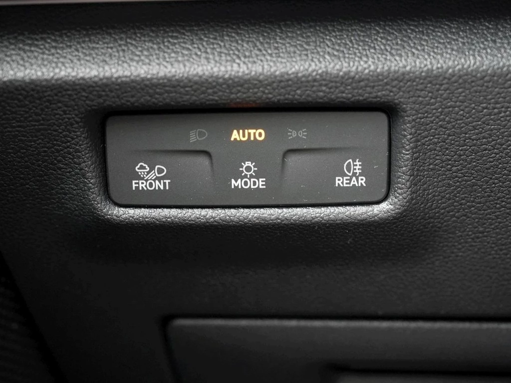 Volkswagen Tiguan 1.5 TSI DSG eHybrid R-Line AHK/BlackStyle