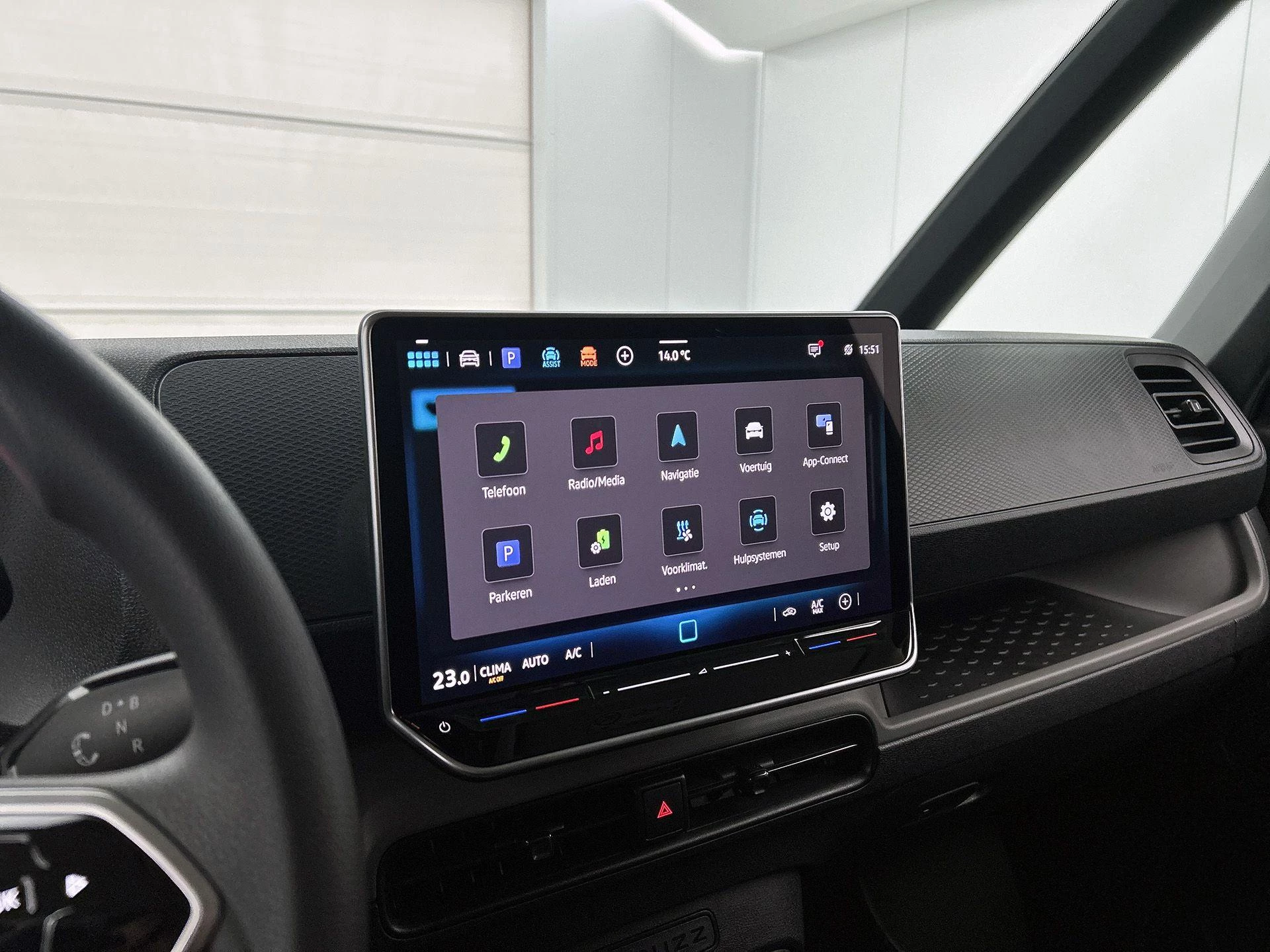 Volkswagen-ID. Buzz Cargo-image-6