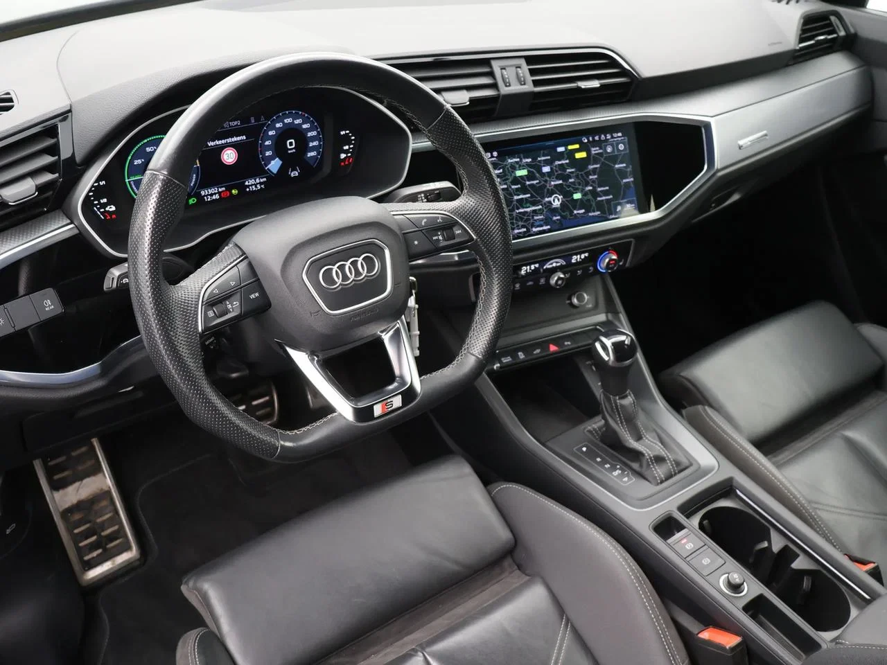 Audi-Q3-image-10