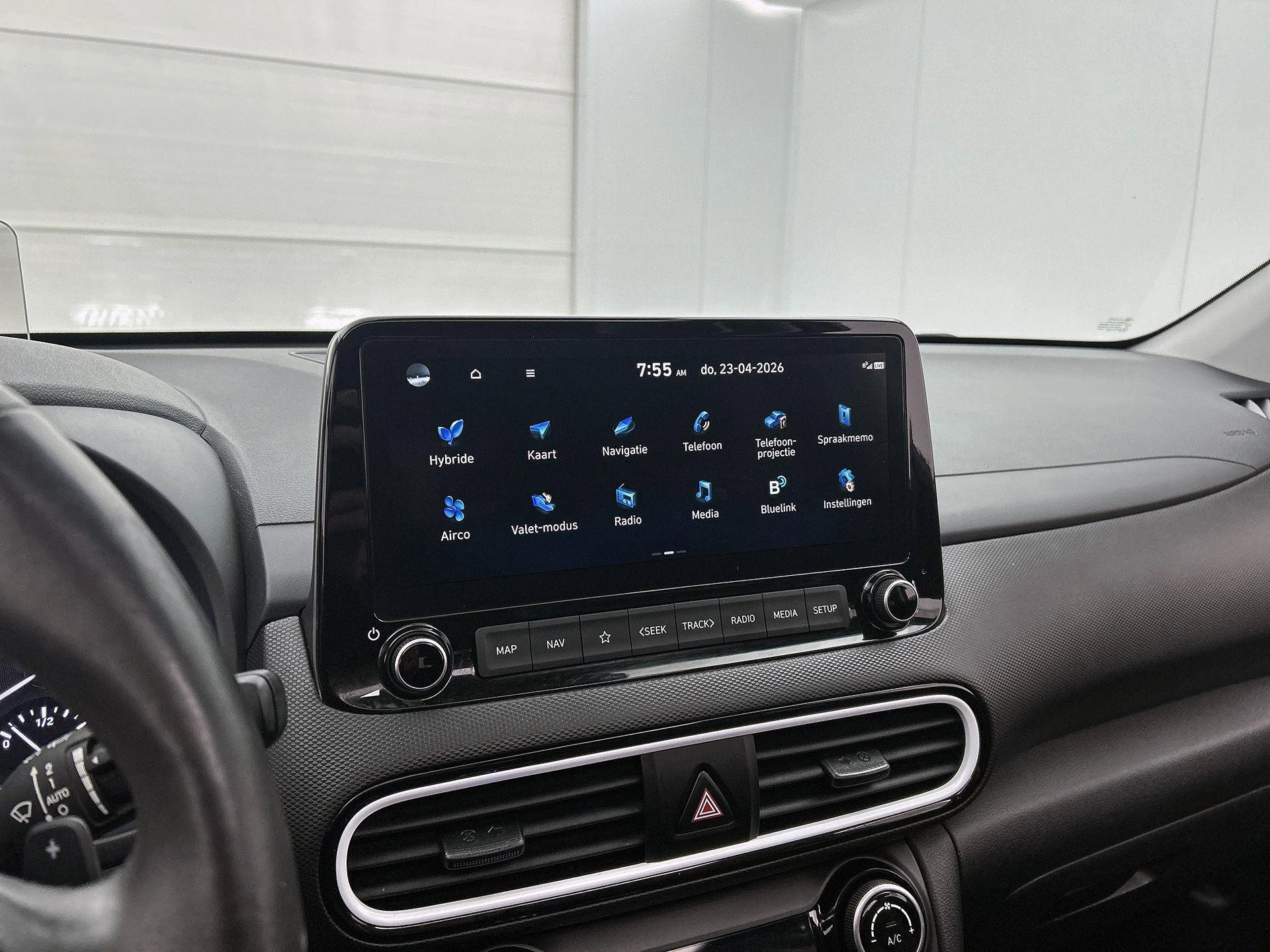 Hyundai-Kona-image-6