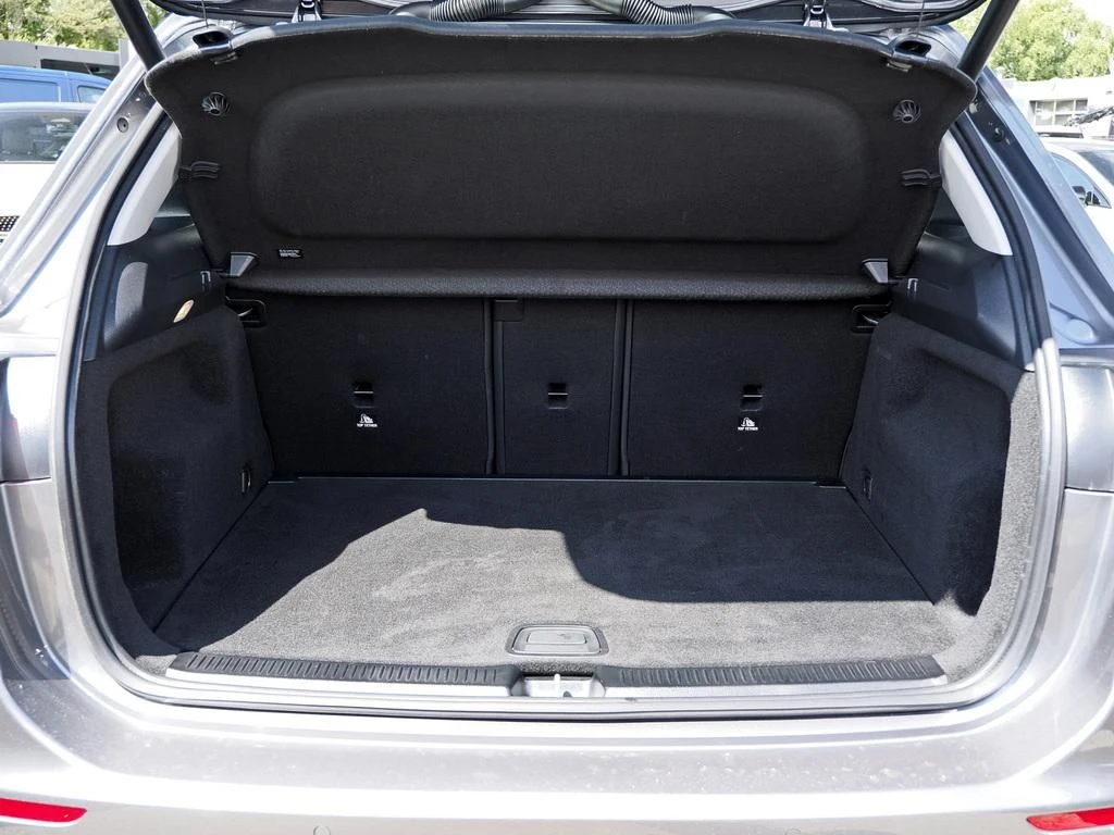 Mercedes-Benz-B-Klasse 200-image-12
