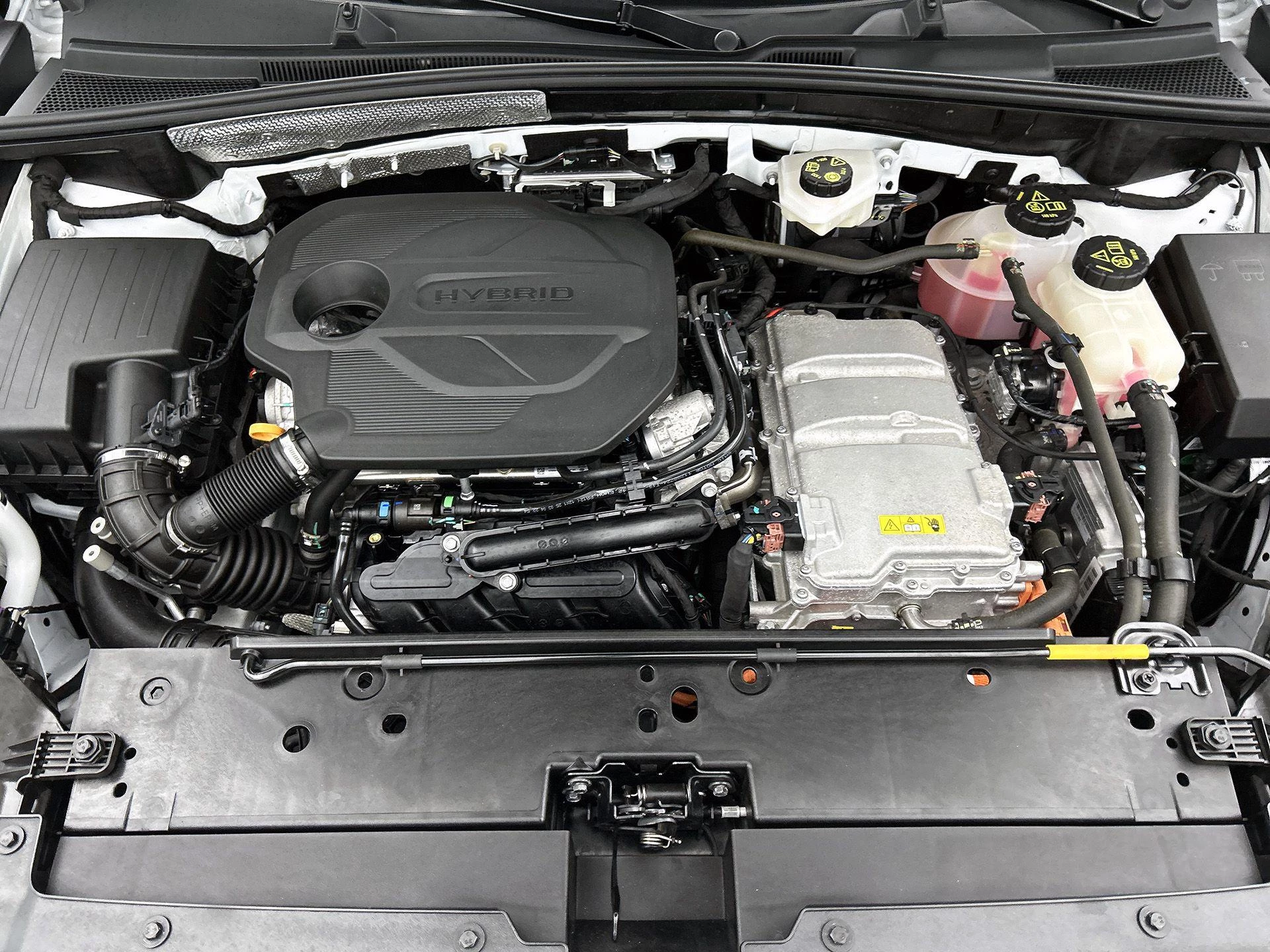 MG-ZS-image-26