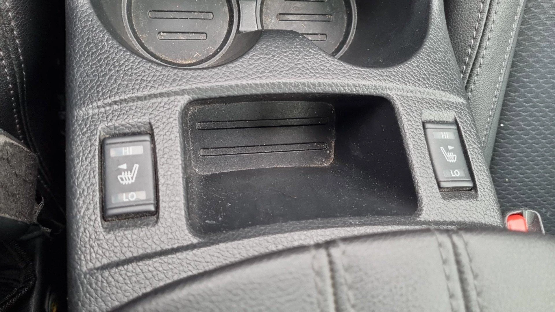Nissan-QASHQAI-image-30