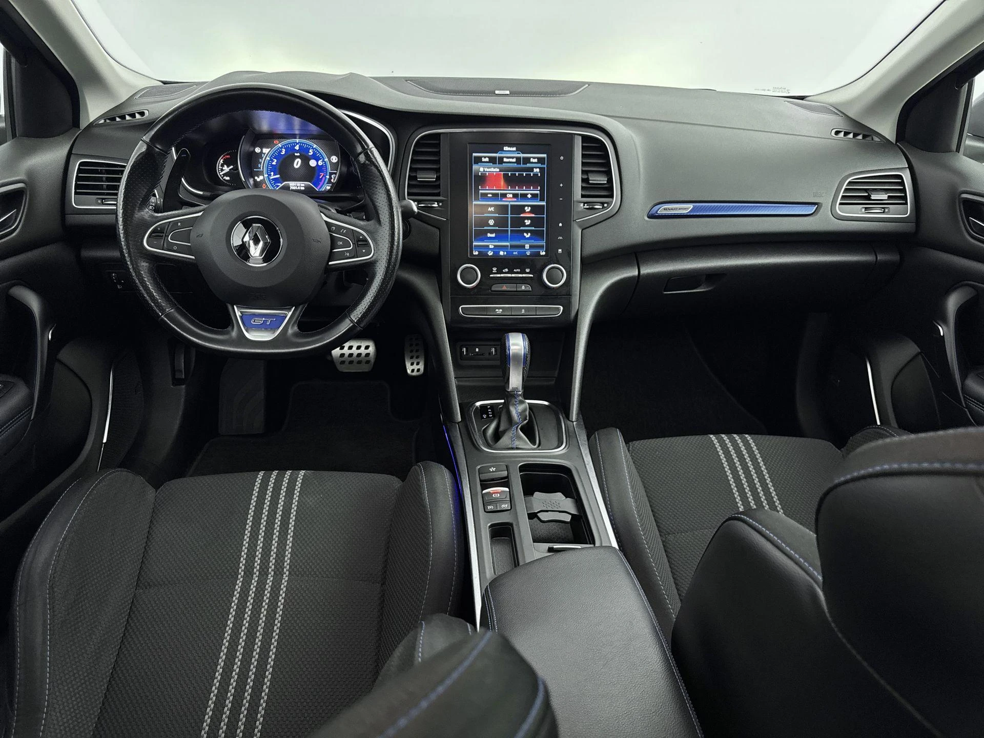Renault-Mégane-image-17
