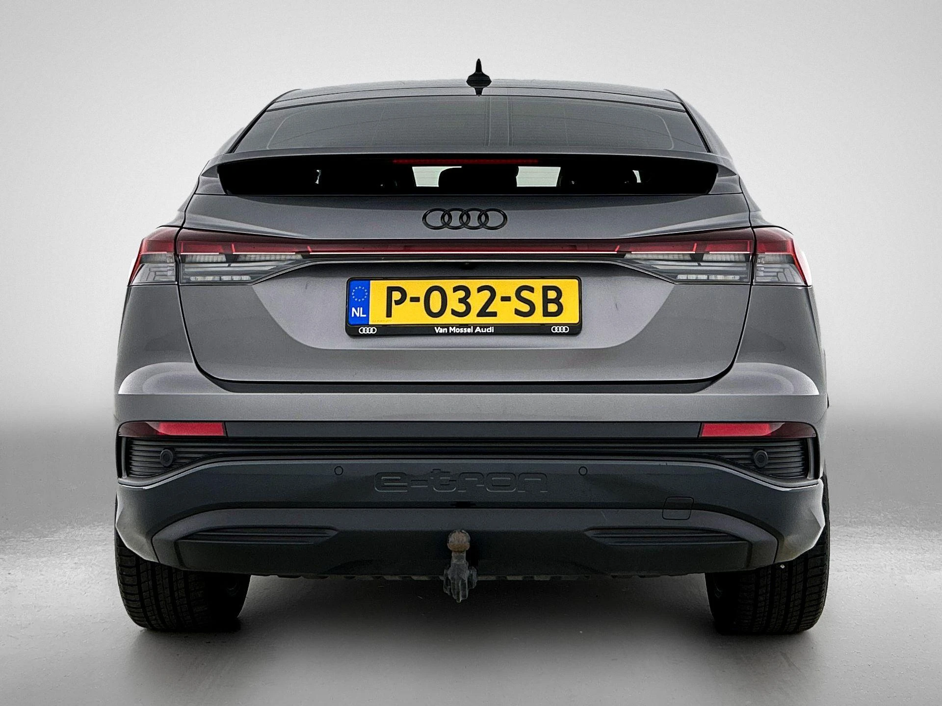 Audi-Q4 Sportback e-tron-image-3