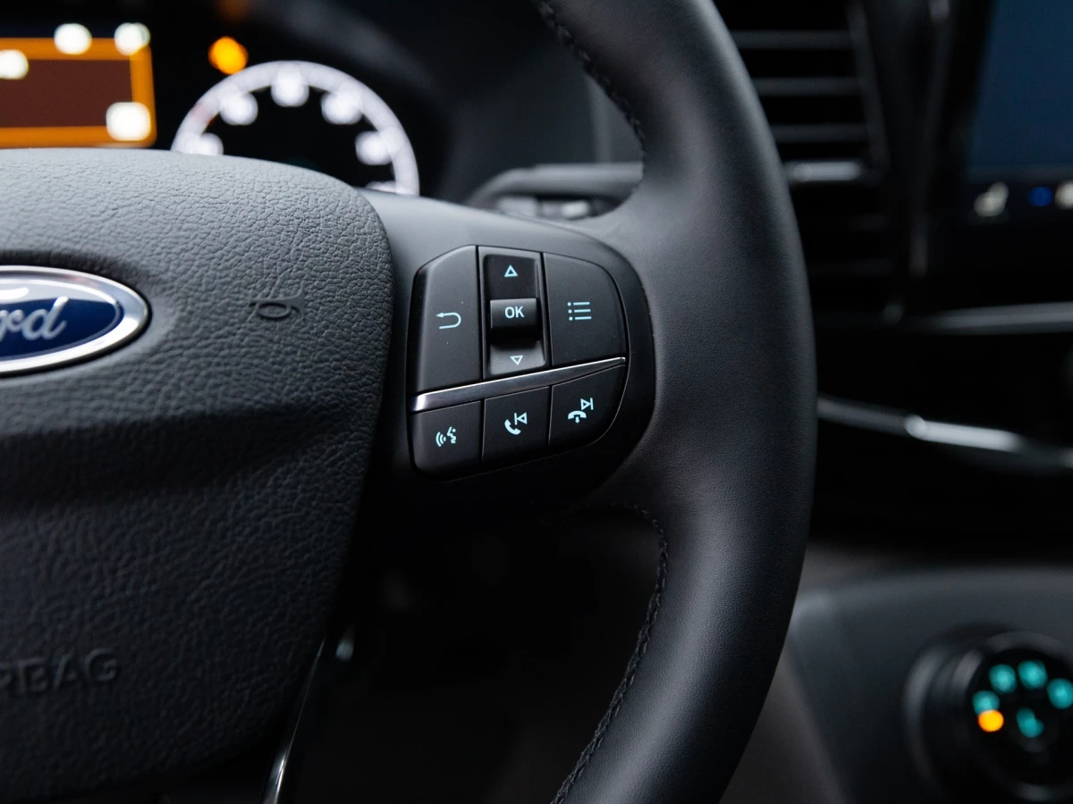 Ford-Transit-image-15