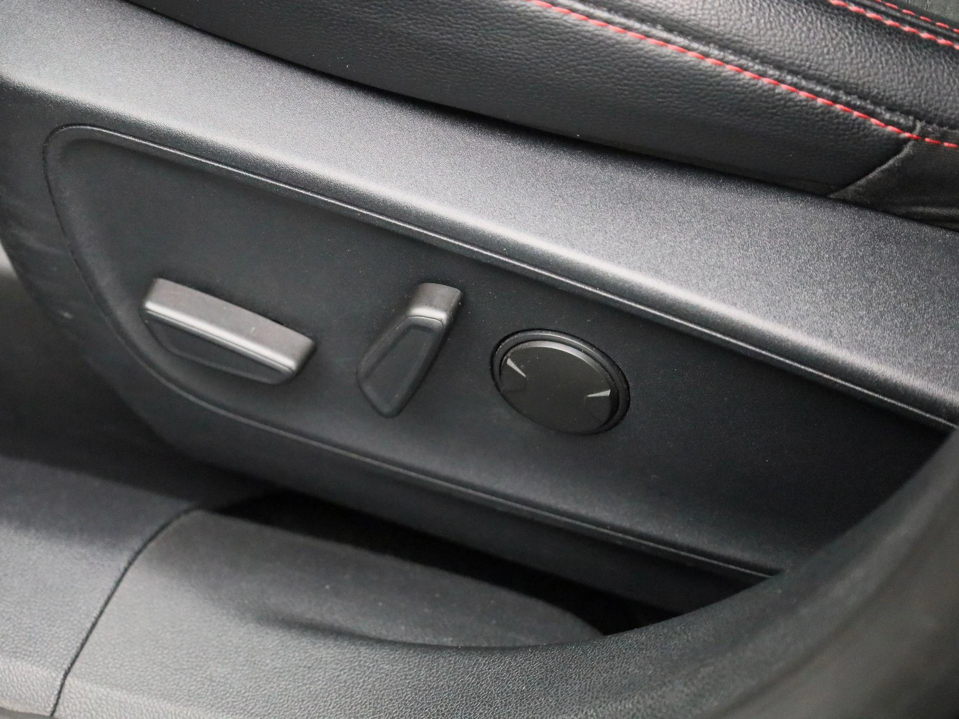 Ford-Kuga-image-33