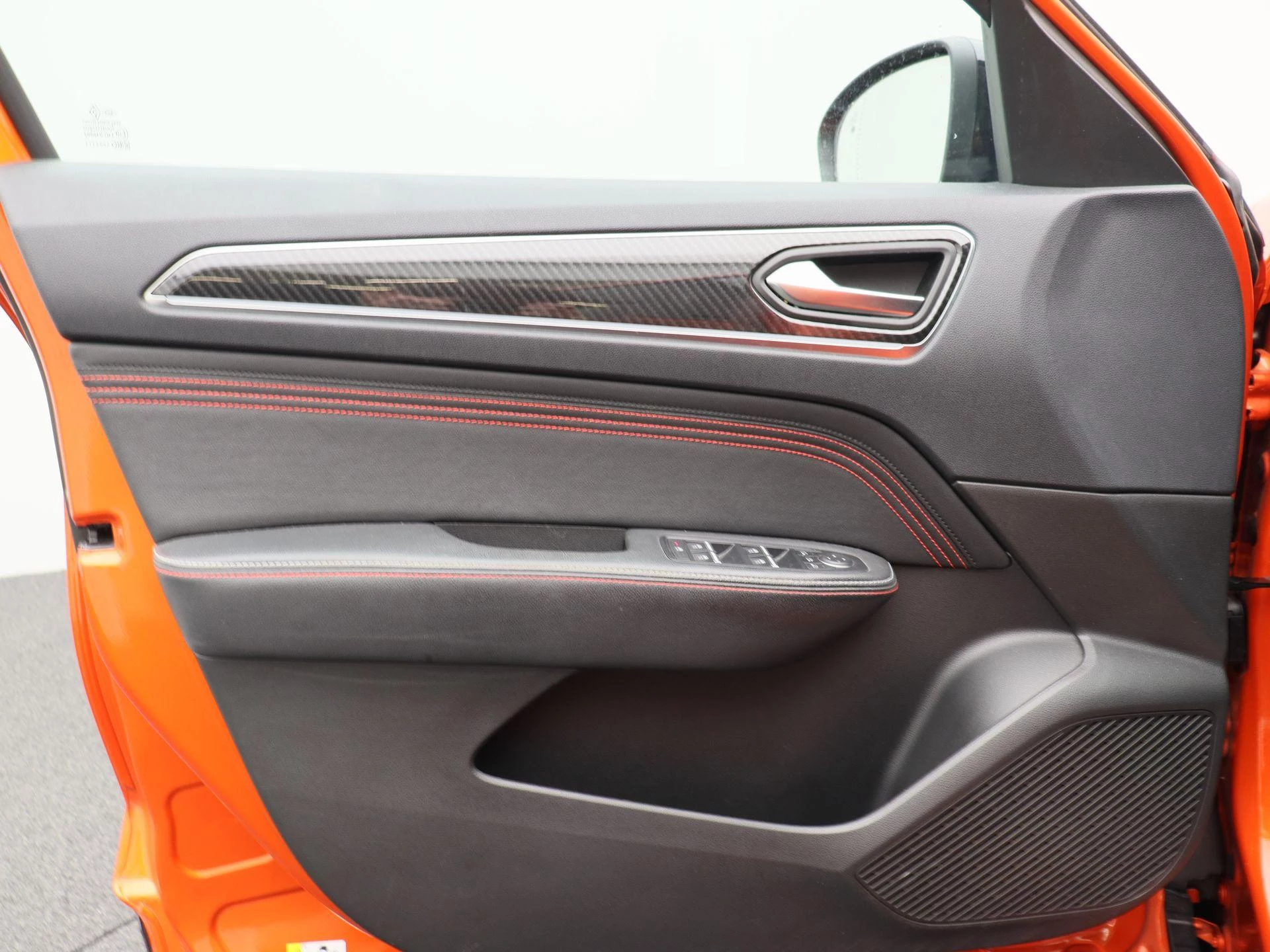 Renault-Arkana-image-9