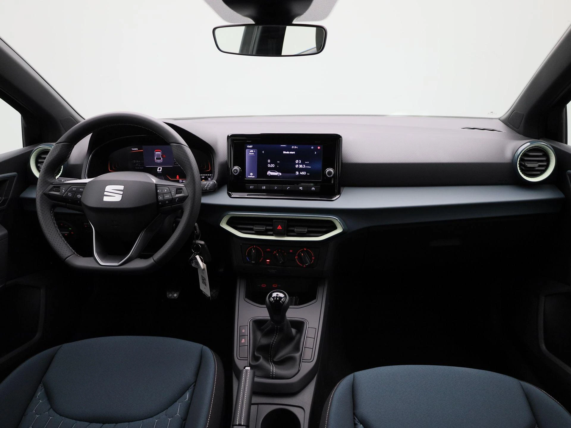 SEAT-Ibiza-image-28