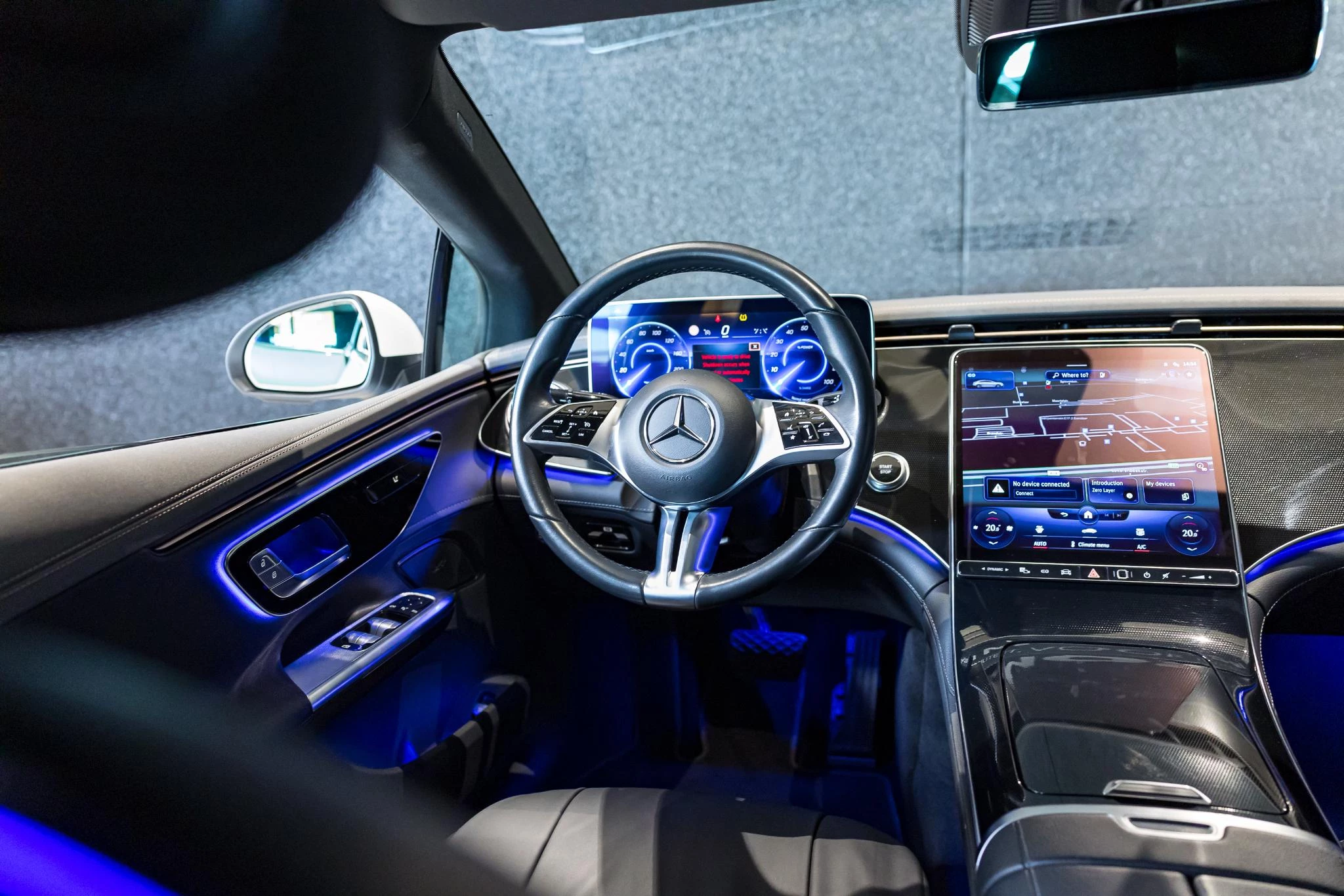 Mercedes-Benz-EQE-image-15