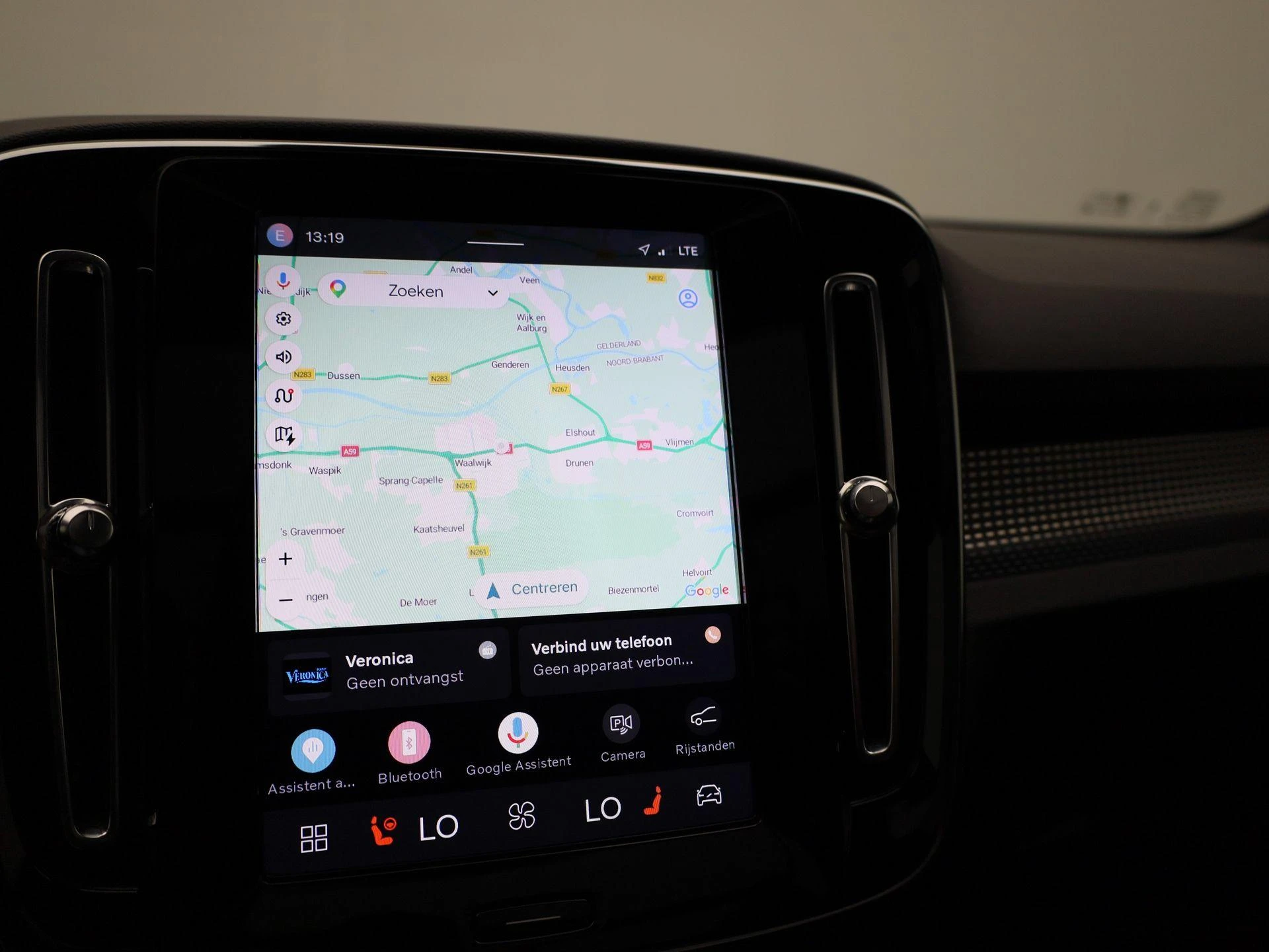 Volvo-XC40-image-17