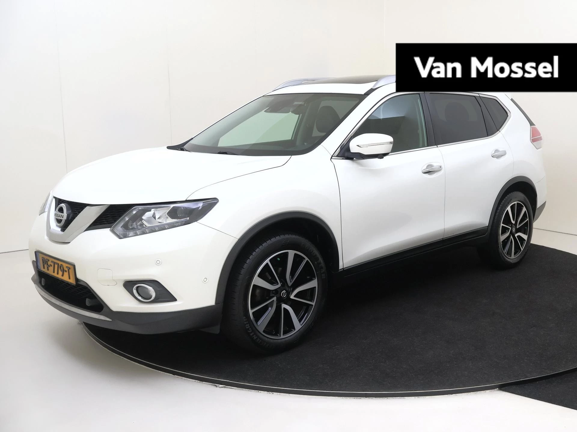 Nissan-X-Trail-image-0