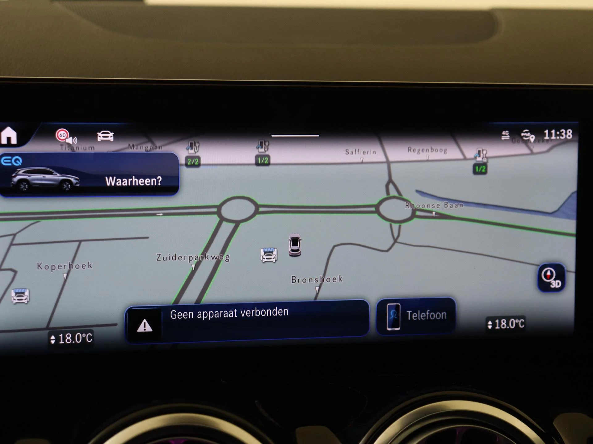 Mercedes-Benz-EQA-image-16