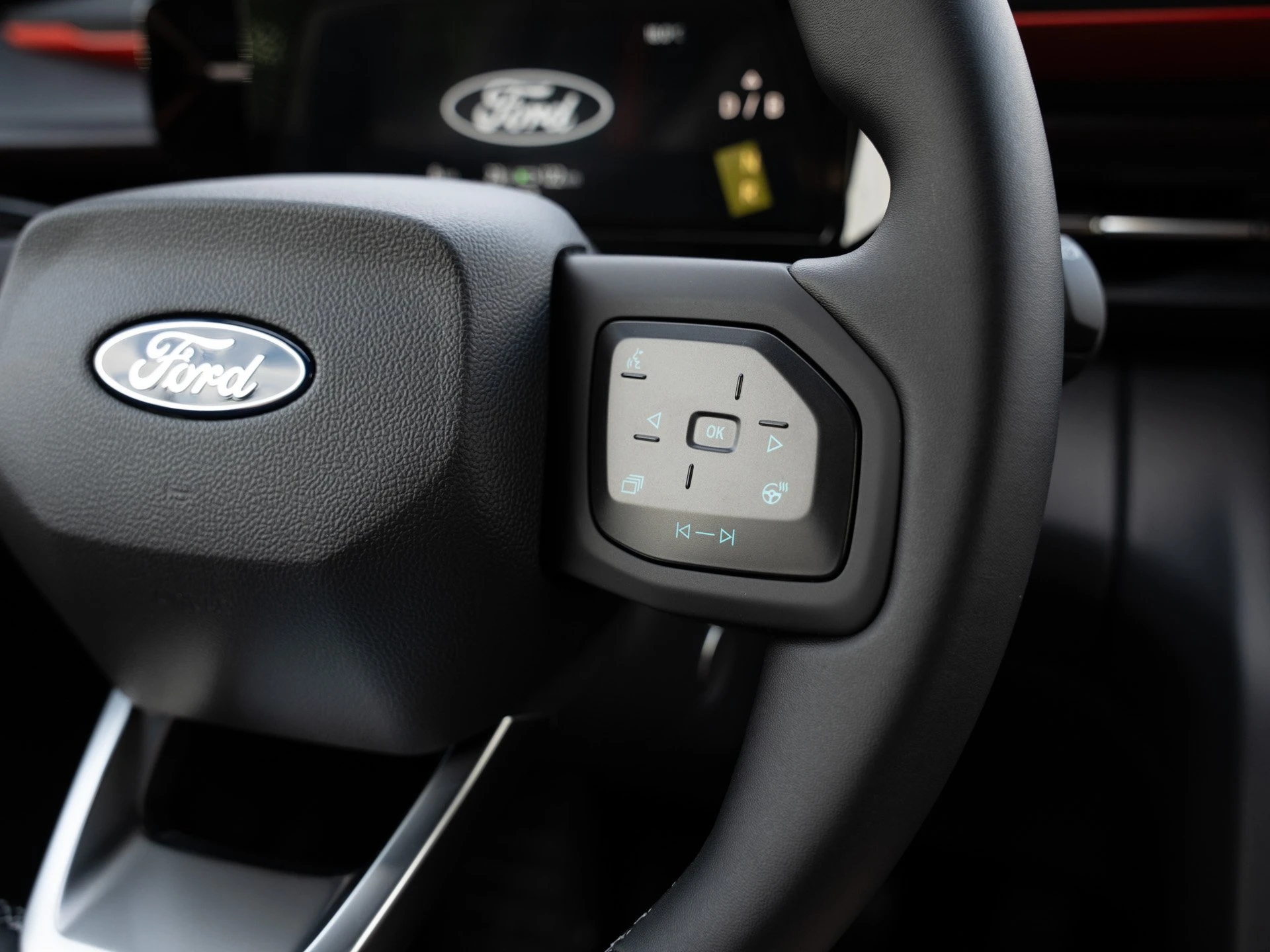 Ford-Explorer-image-16