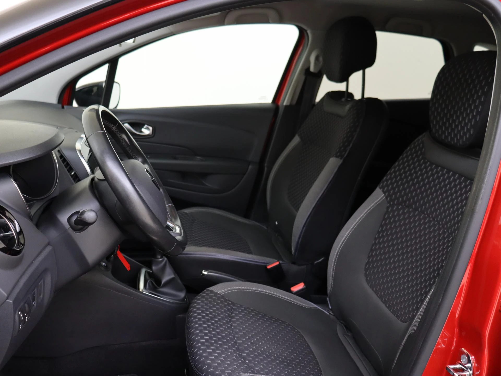 Renault-Captur-image-14