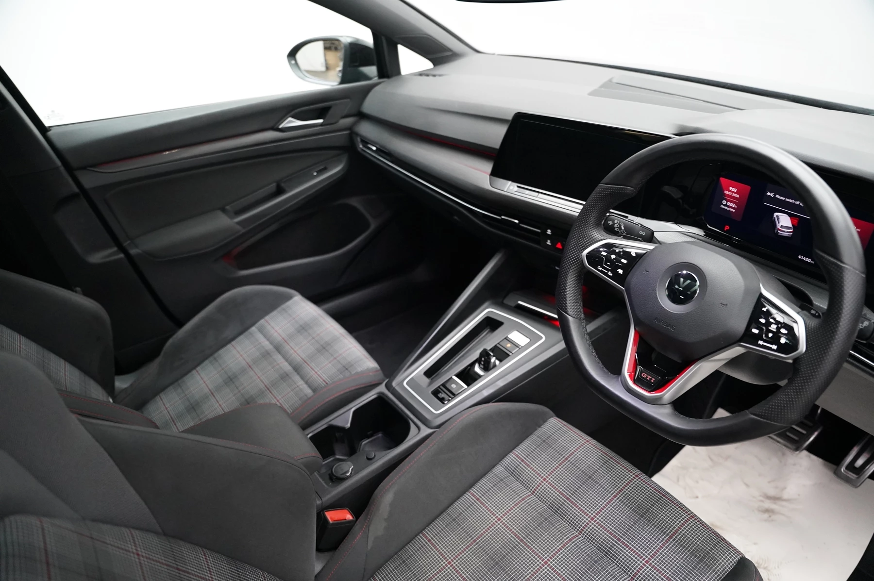 Volkswagen-Golf-image-5