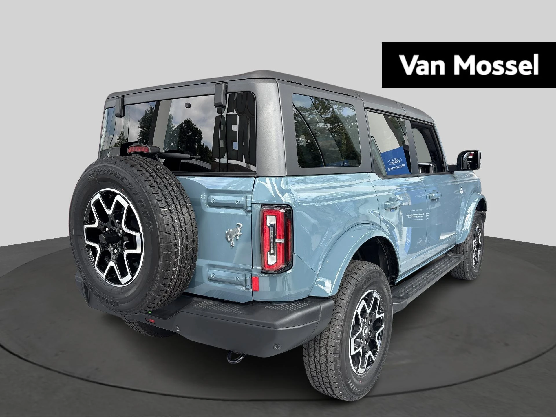 Ford-Bronco-image-3