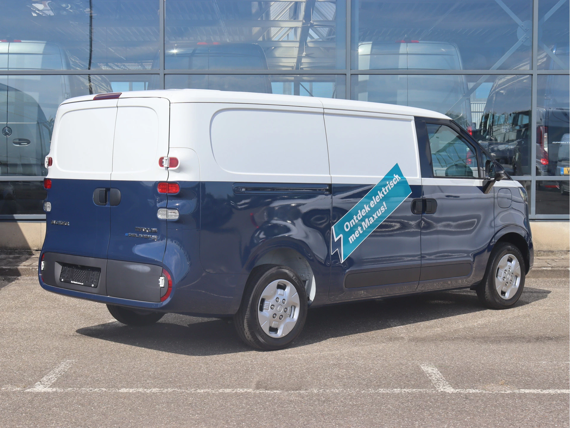 Maxus eDeliver5 L1H1 64 kWh