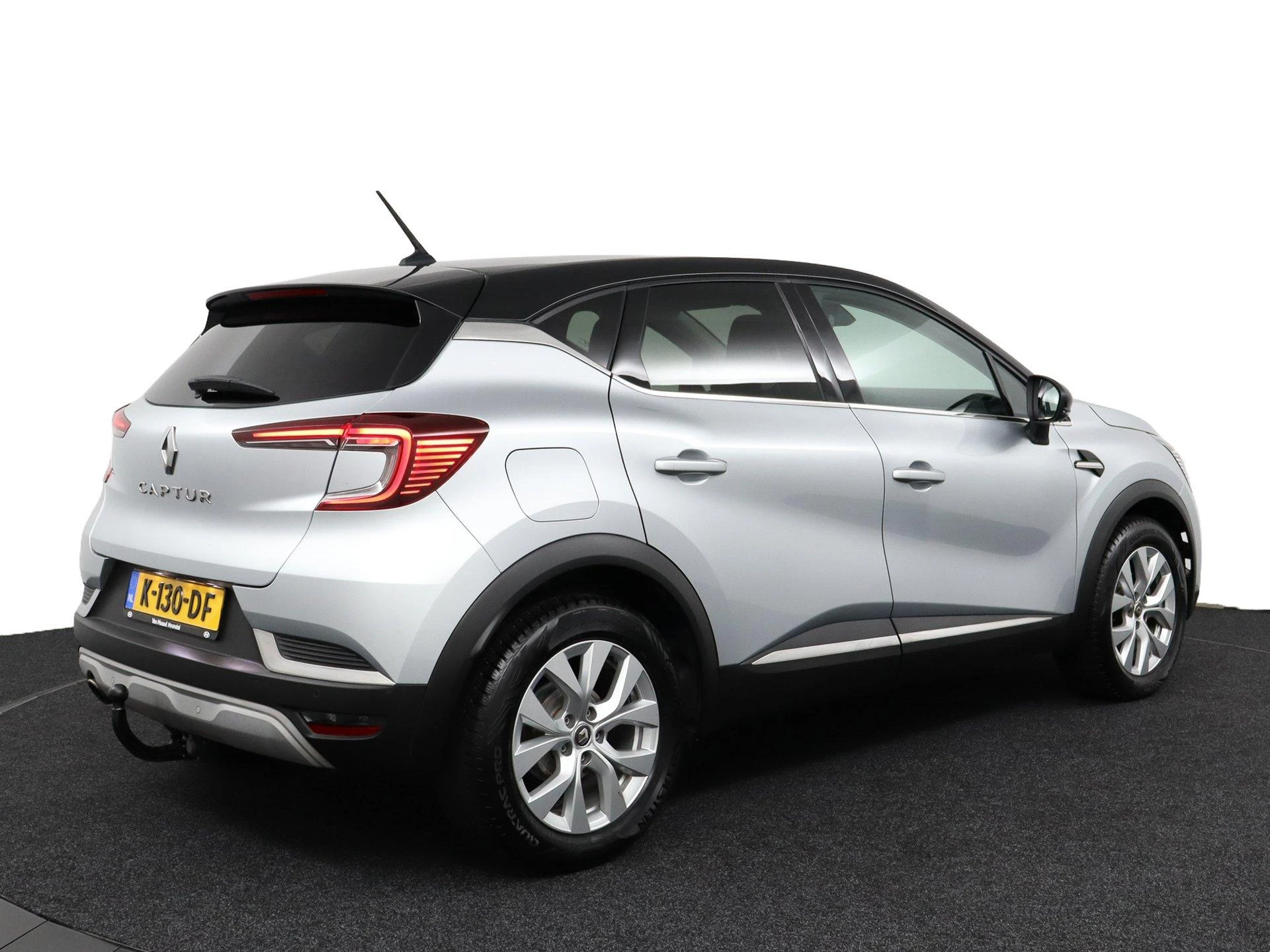 Renault-Captur-image-2