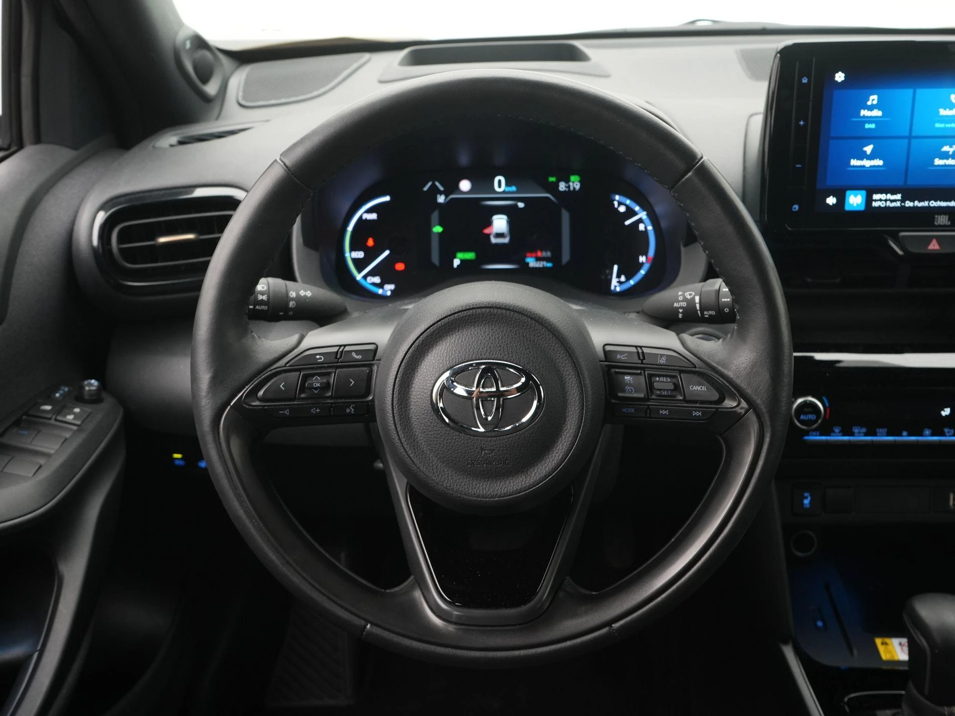 Toyota-Yaris Cross-image-7