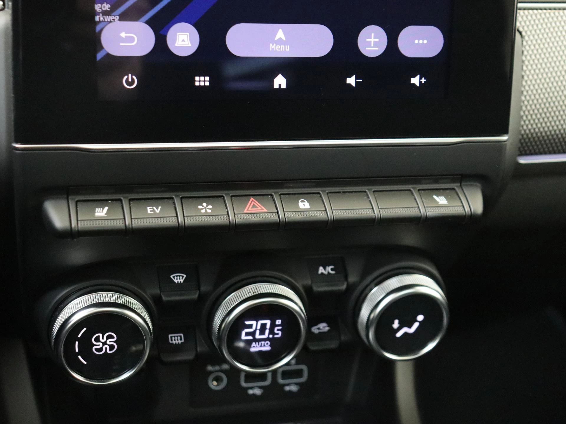 Renault-Arkana-image-19