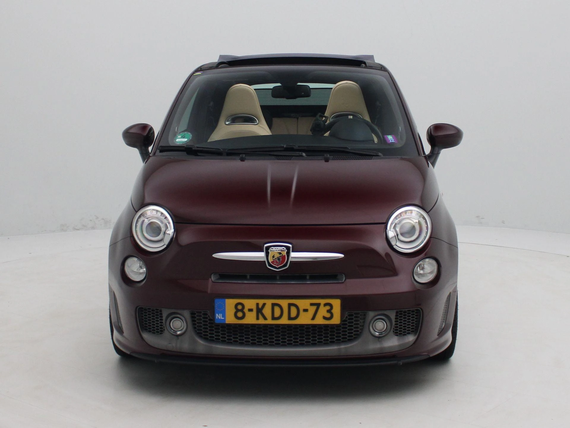 Abarth-695-image-2