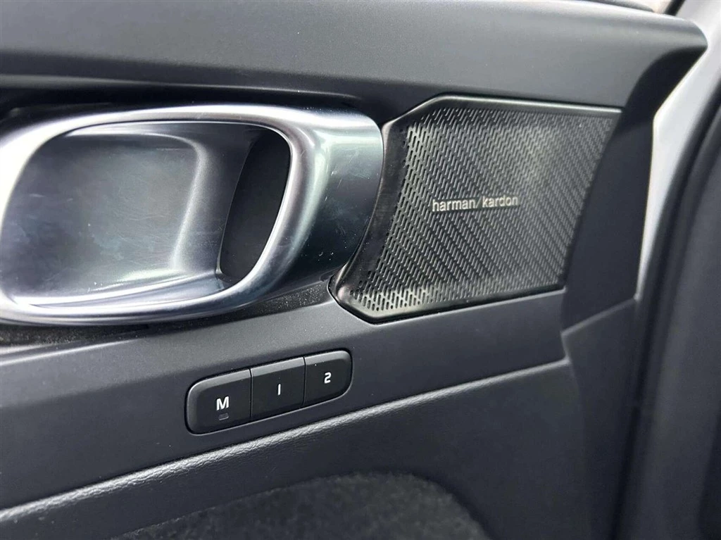 Volvo XC40 P6 Recharge Ultimate 231HK 5d Aut.