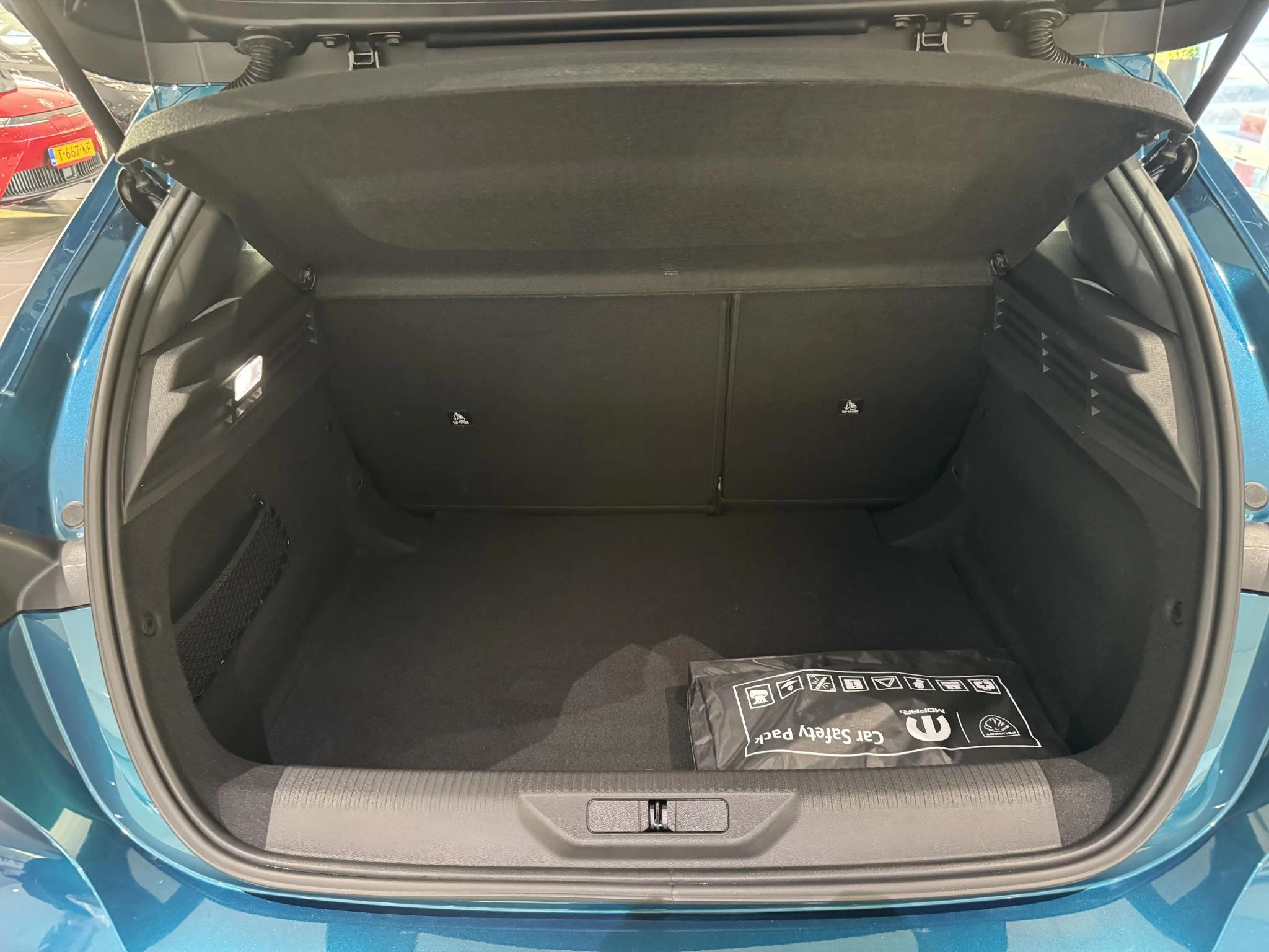 Peugeot-308-image-25