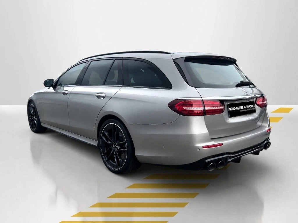 Mercedes-AMG-E-Klasse 53-image-12